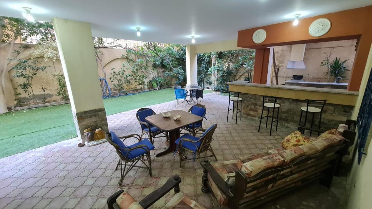 Standalone Duplex with pool&garden families only