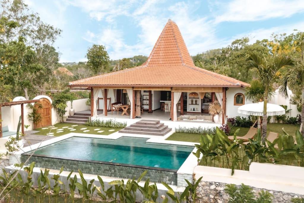 Hotel NEW Wanderlust villa w/ infinity pool - Image 1