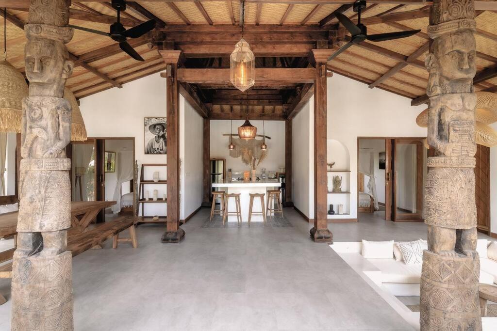 Spacious retreat at Villa Wanderlust with infinity pool