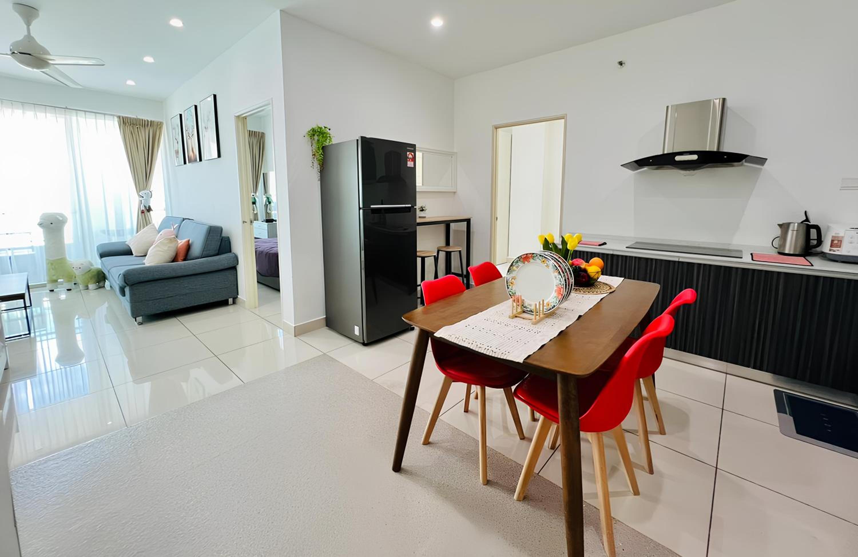 Mansion One l 7pax 2R2B l Seaview l Gleneagle l by PerfectSweetHome photo 2