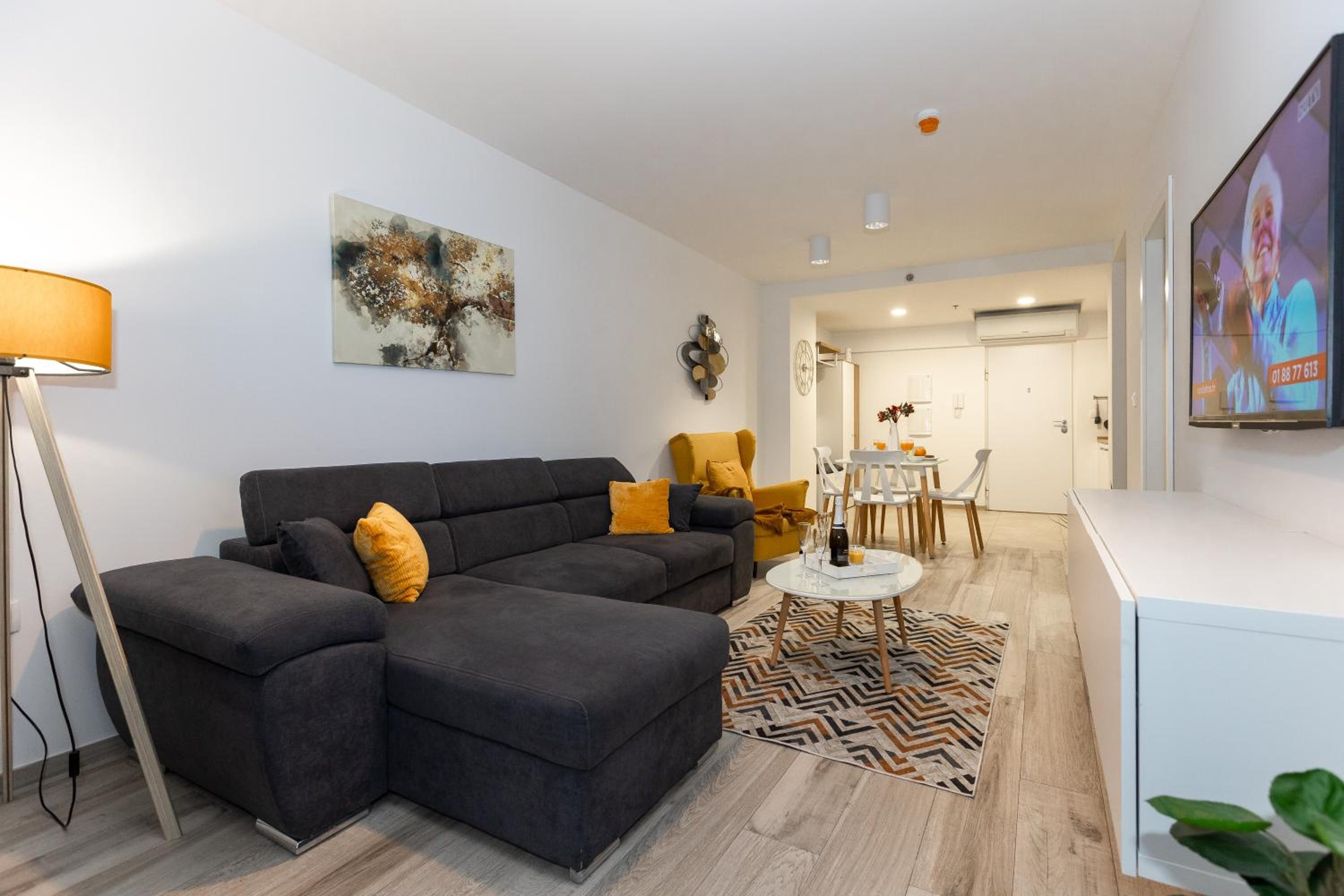 Apartment Ro-Ma City Center