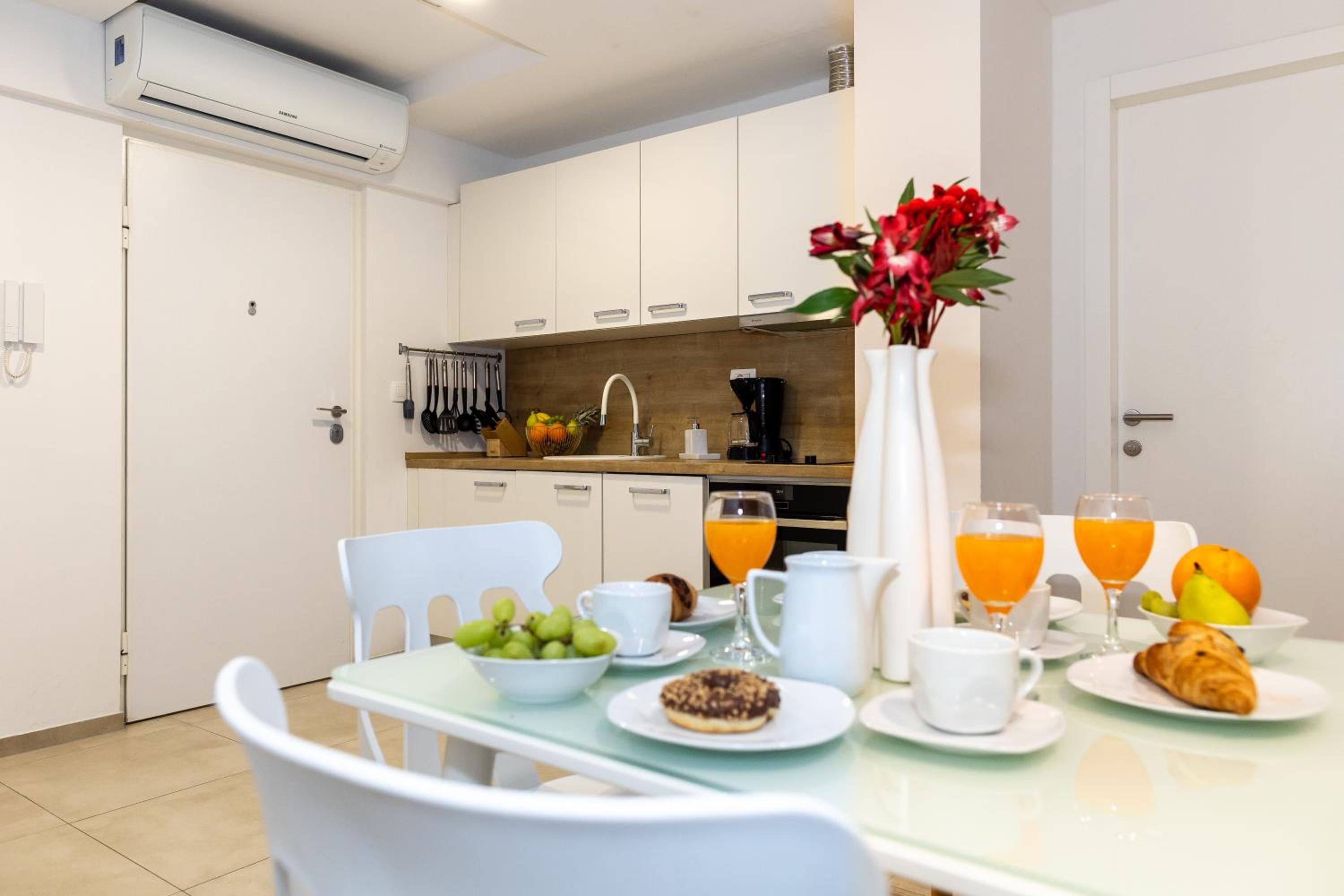Apartment Ro-Ma City Center