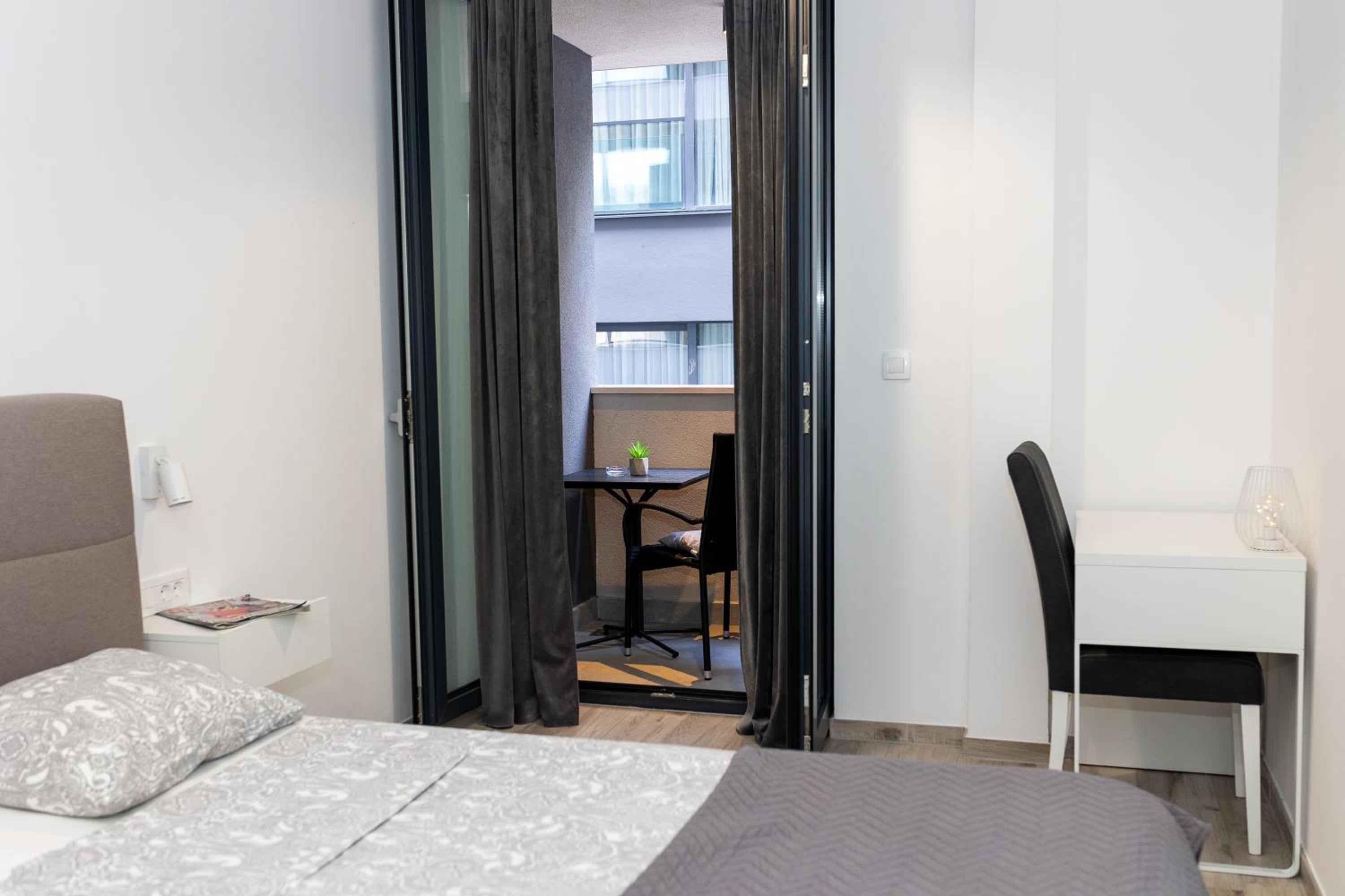 Apartment Ro-Ma City Center
