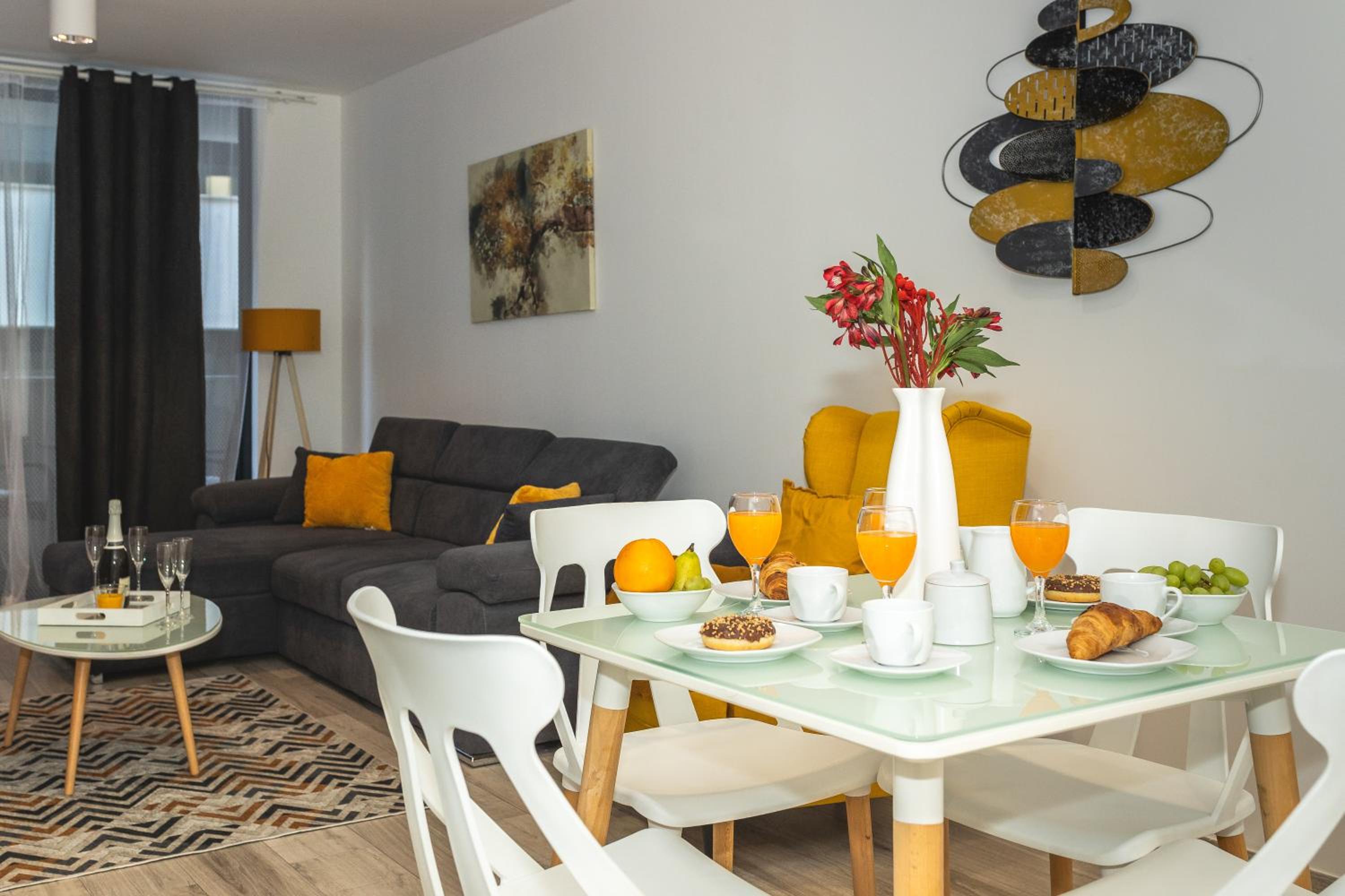 Apartment Ro-Ma City Center