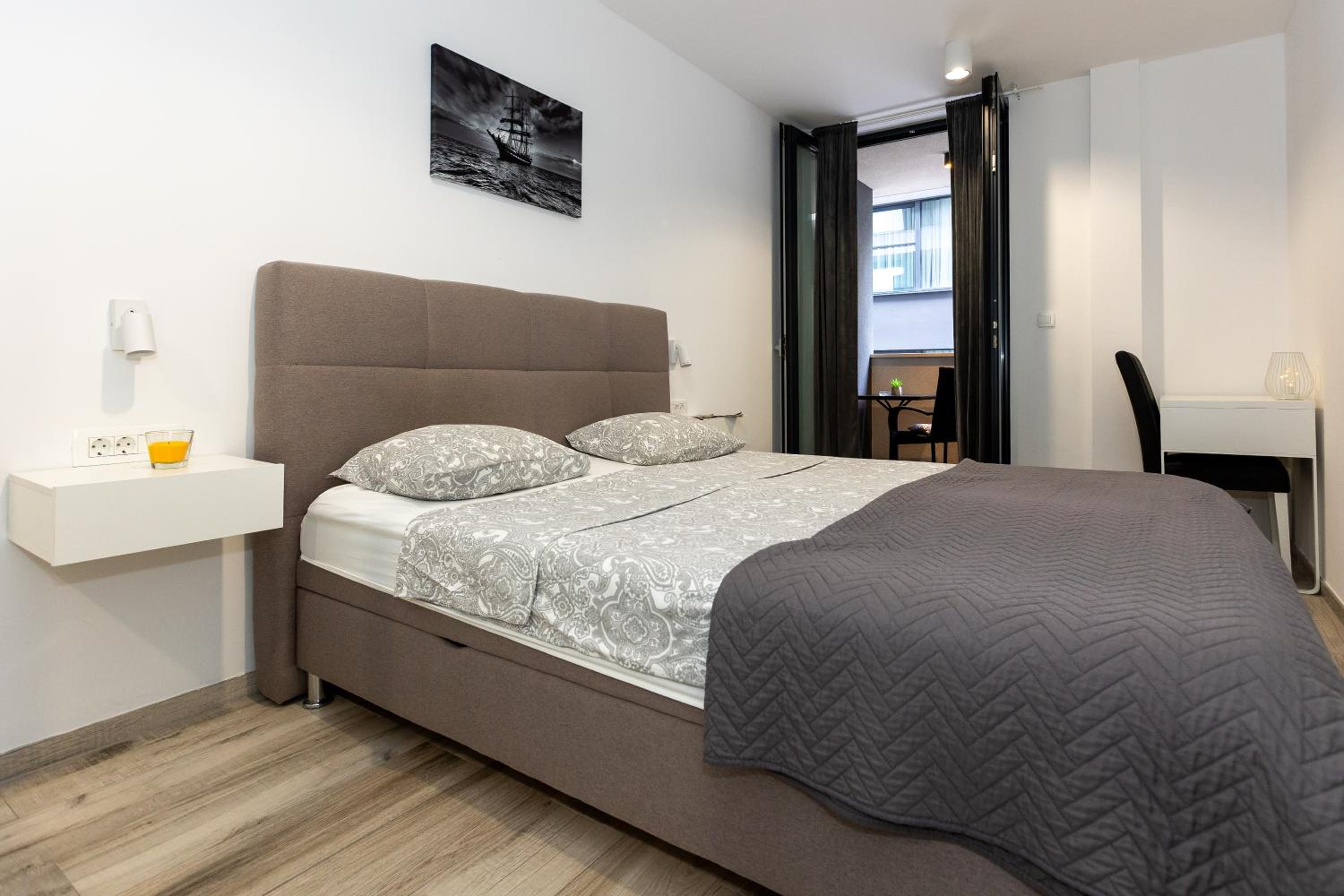 Apartment Ro-Ma City Center