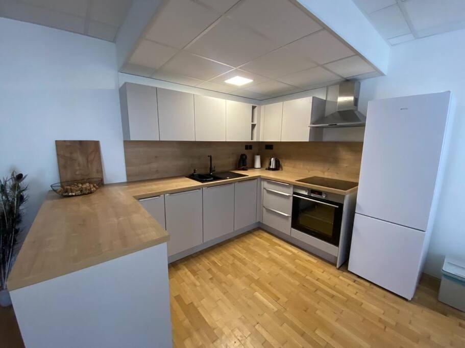 Apartmán v centre mesta Zvolen view 3