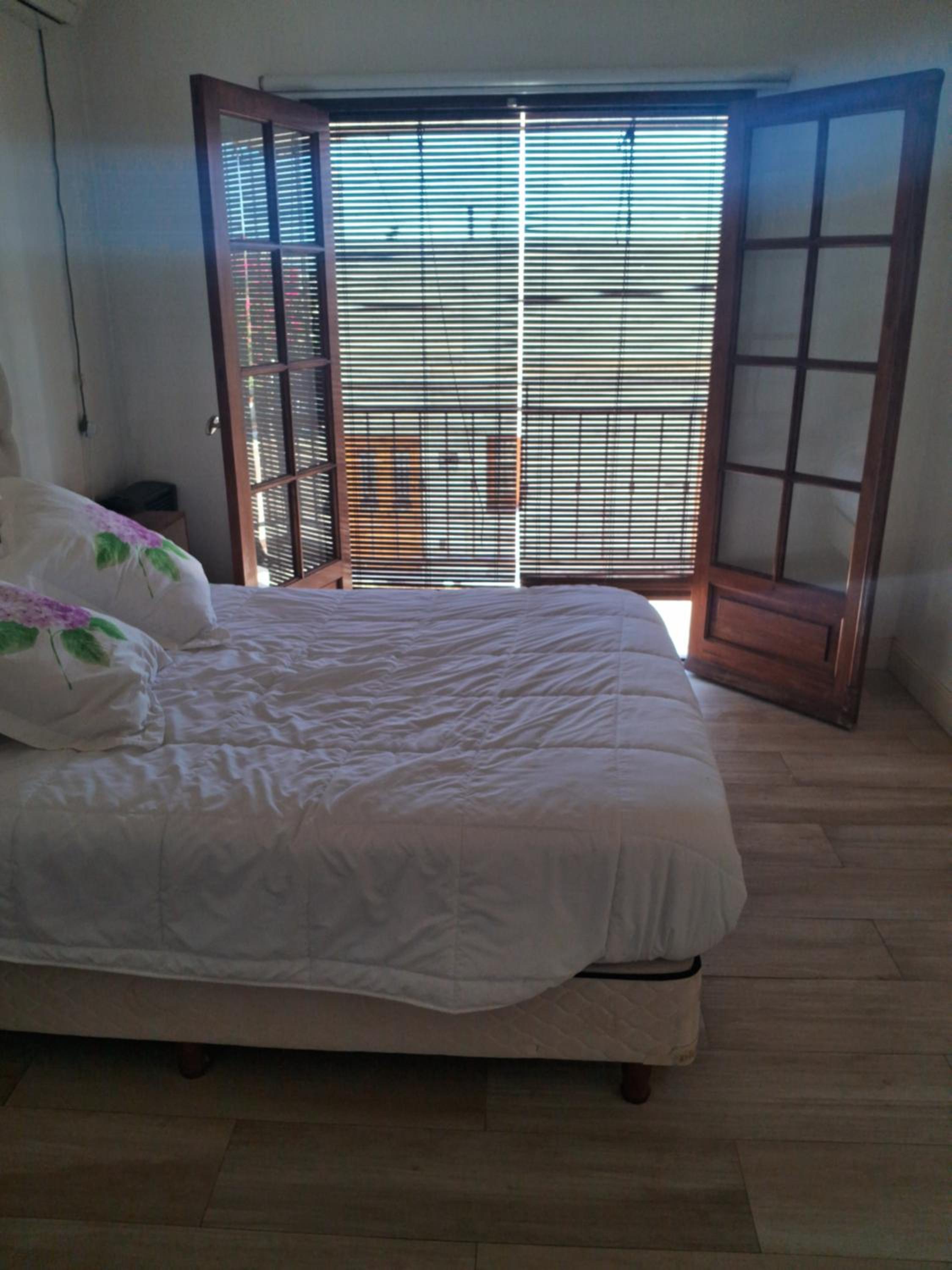 DUPLEX