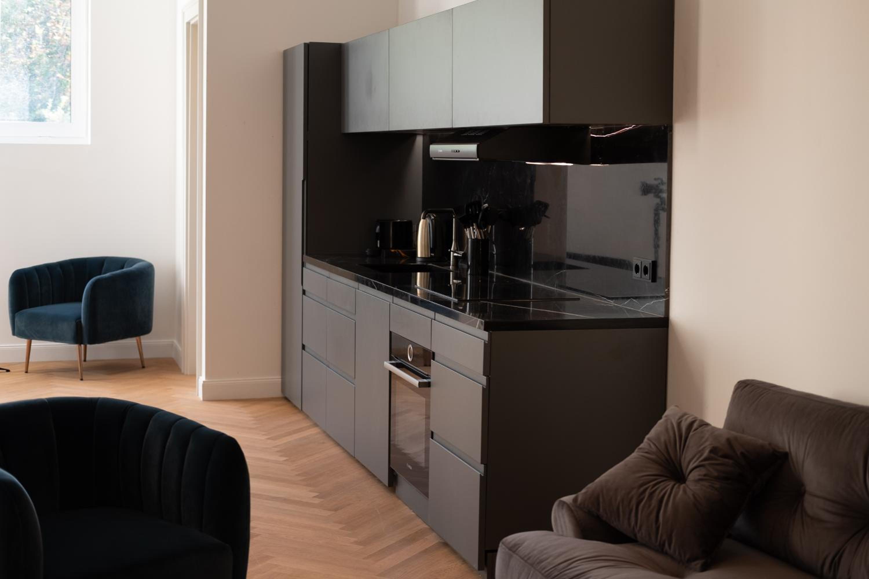 Spacious Apartments In Mitte- Feel The Citycenter