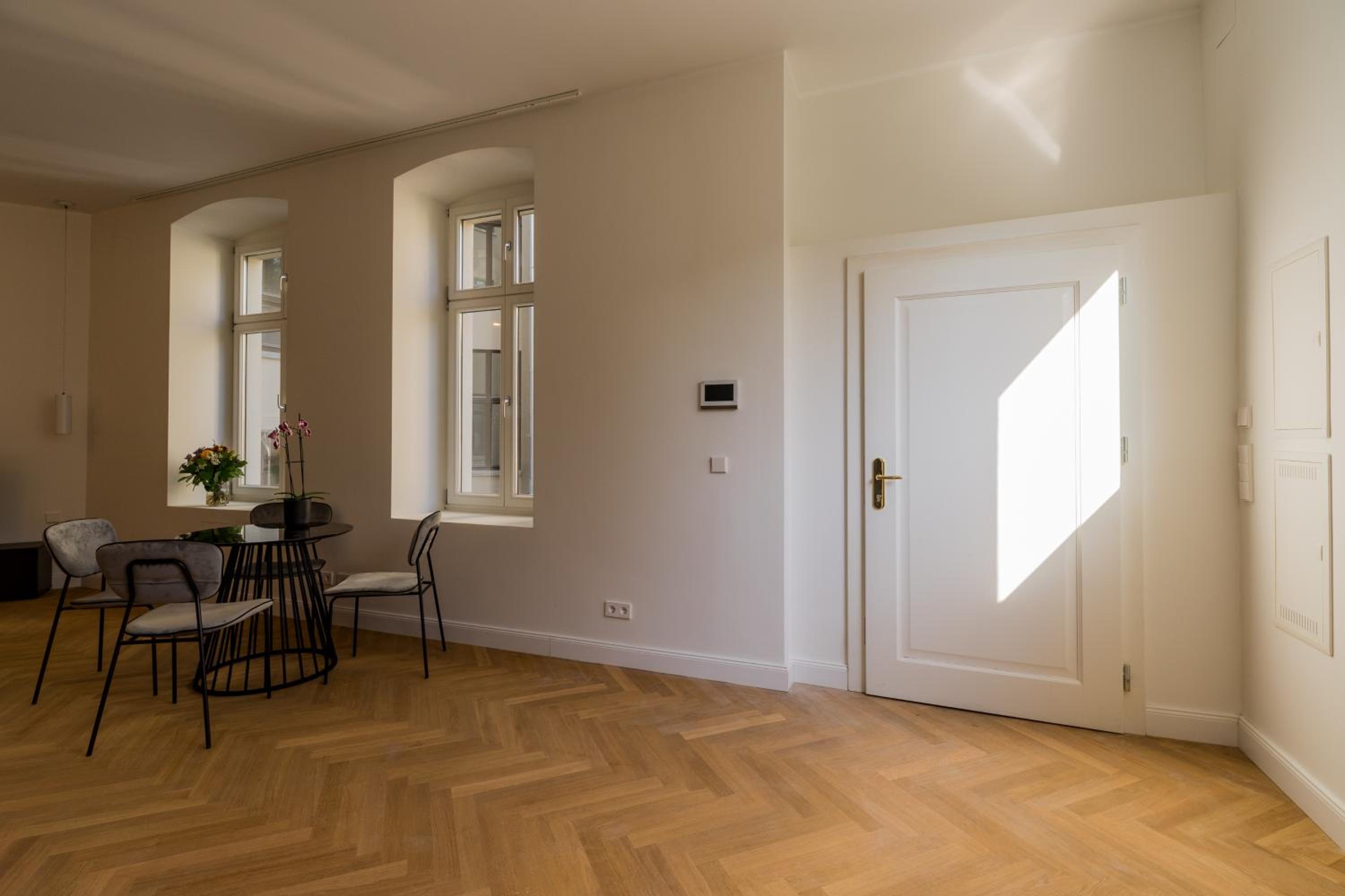 Spacious Apartments In Mitte- Feel The Citycenter