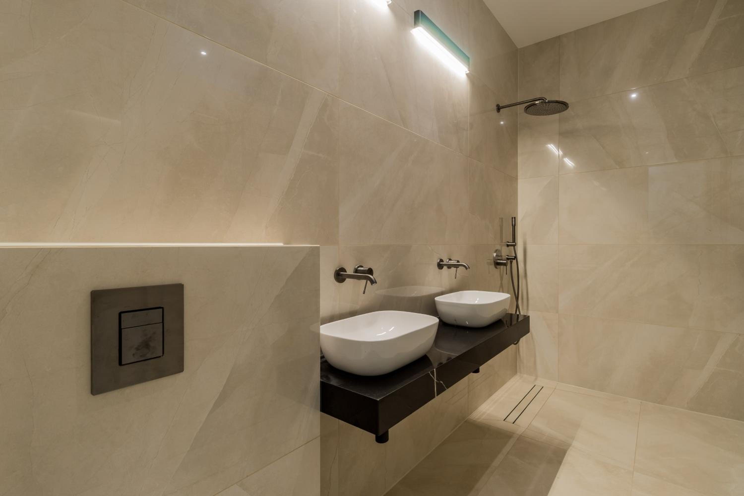 Spacious Apartments In Mitte- Feel The Citycenter