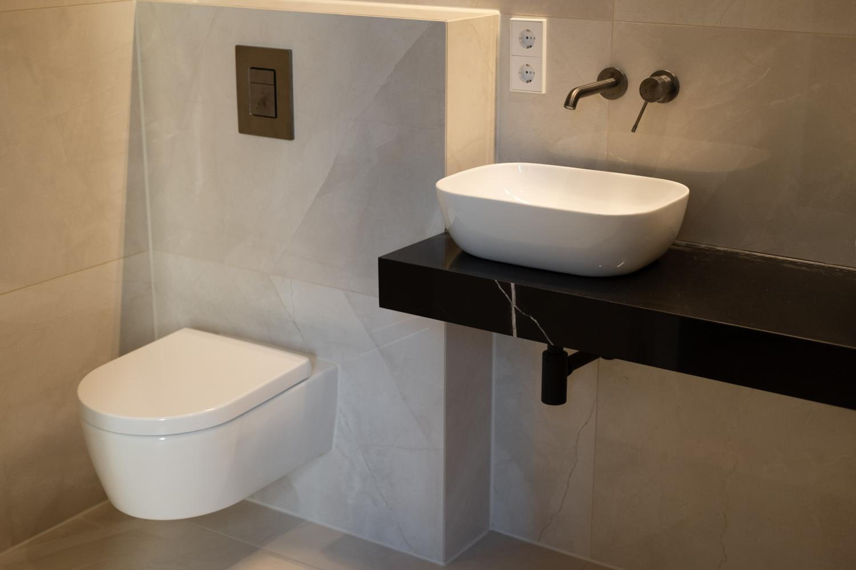 Spacious Apartments In Mitte- Feel The Citycenter