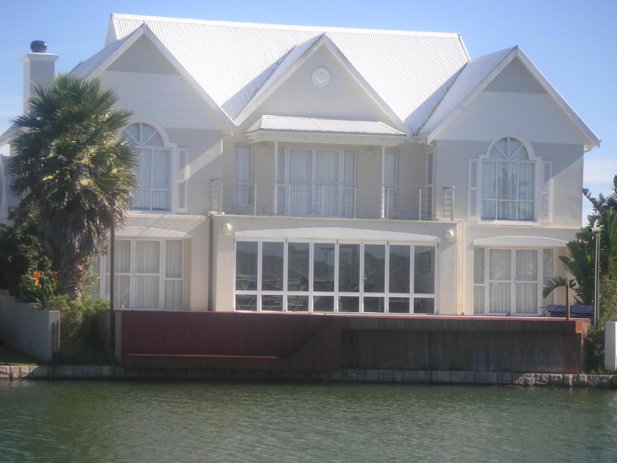 Waterside Living MM1404 view 3