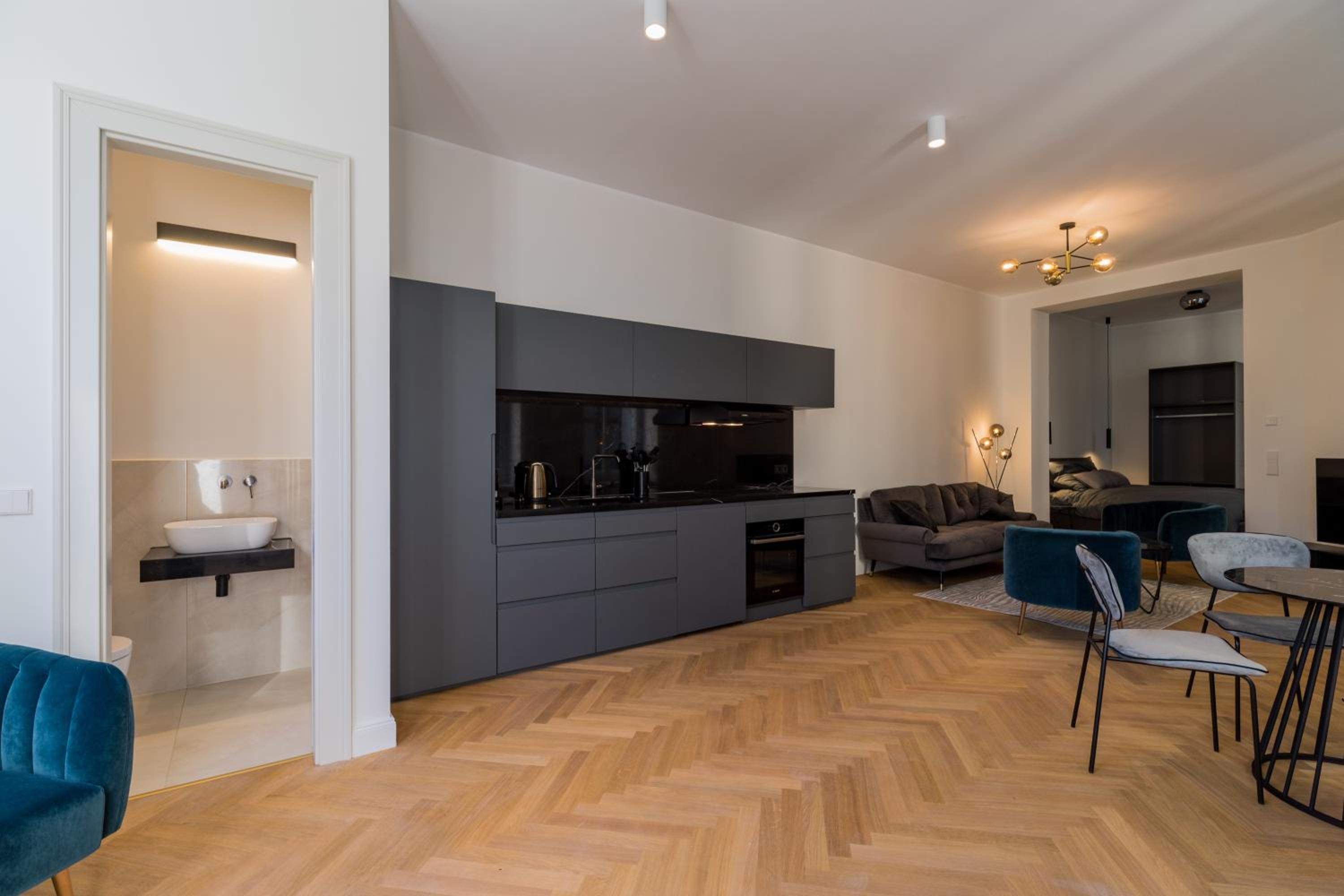 Spacious Apartments In Mitte- Feel The Citycenter