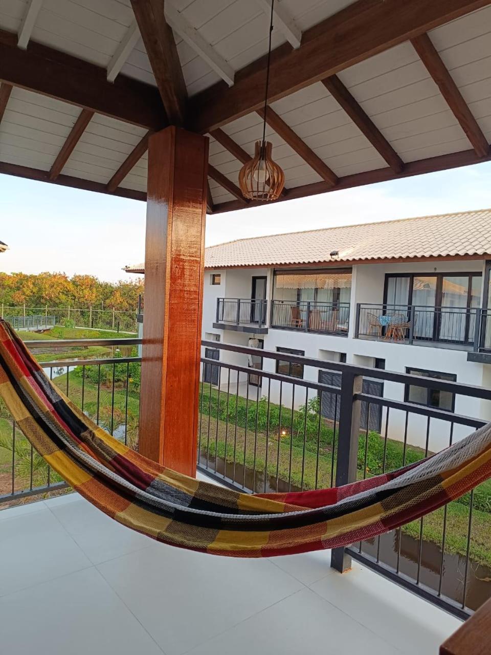 Apt 1/4 novo, ambiente aconchegante na Praia do Forte.