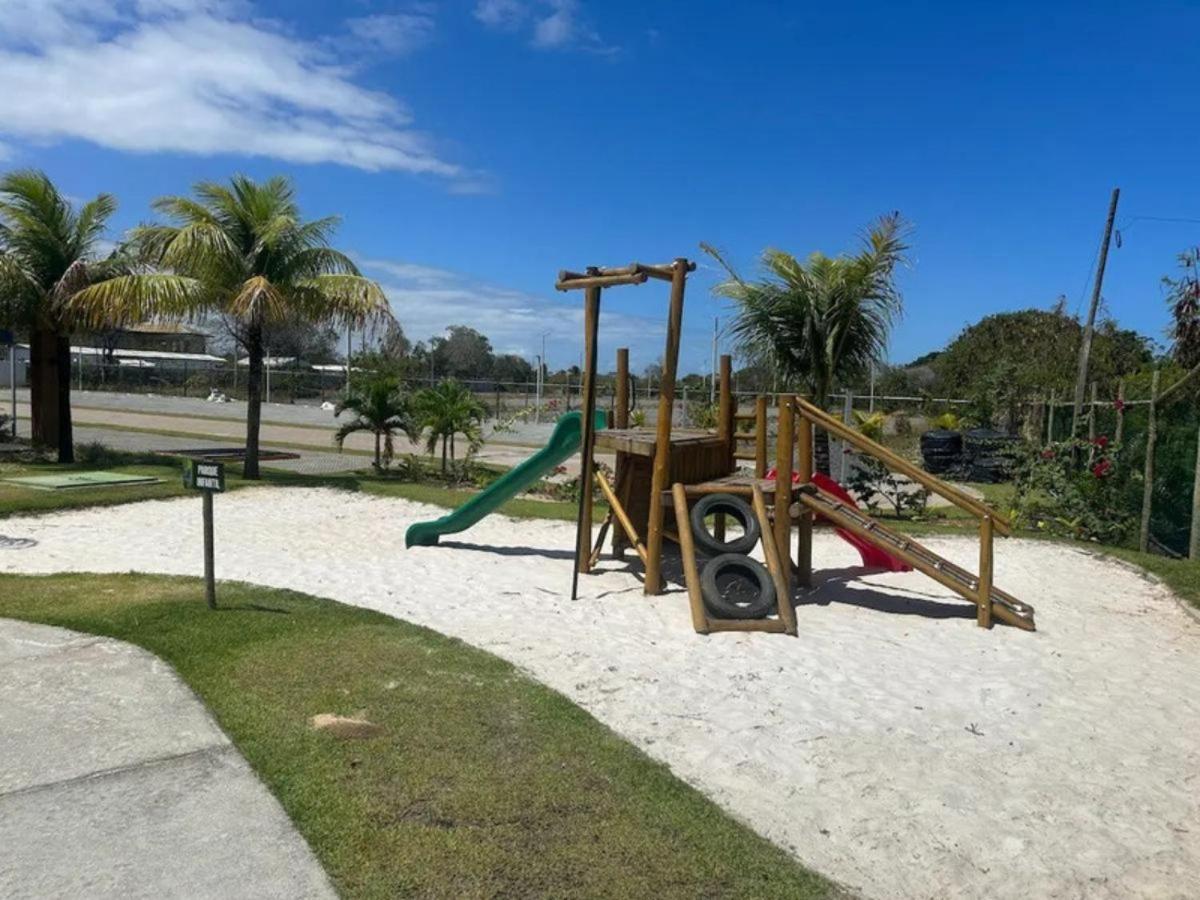 Apt 1/4 novo, ambiente aconchegante na Praia do Forte.