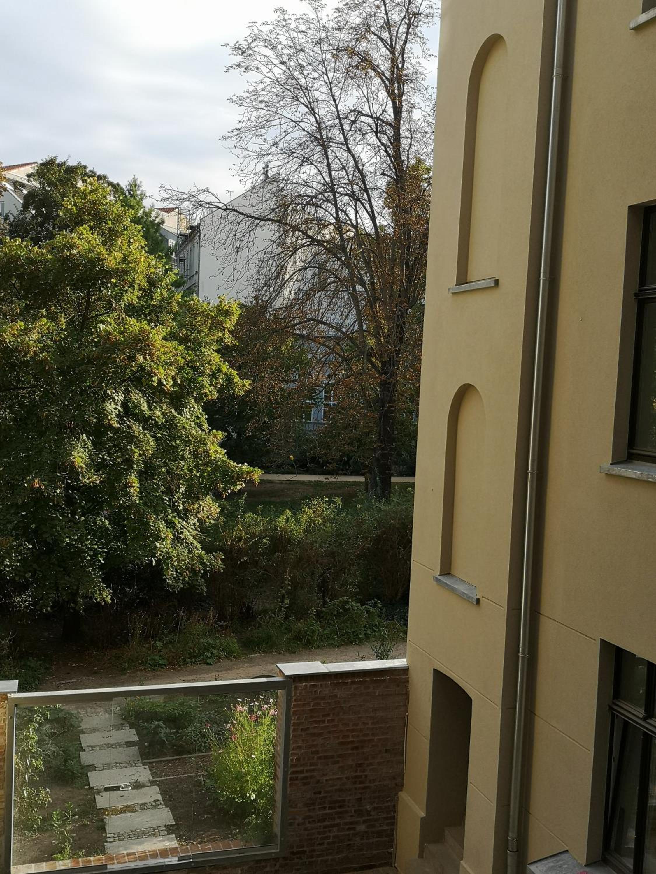 Spacious Apartments In Mitte- Feel The Citycenter