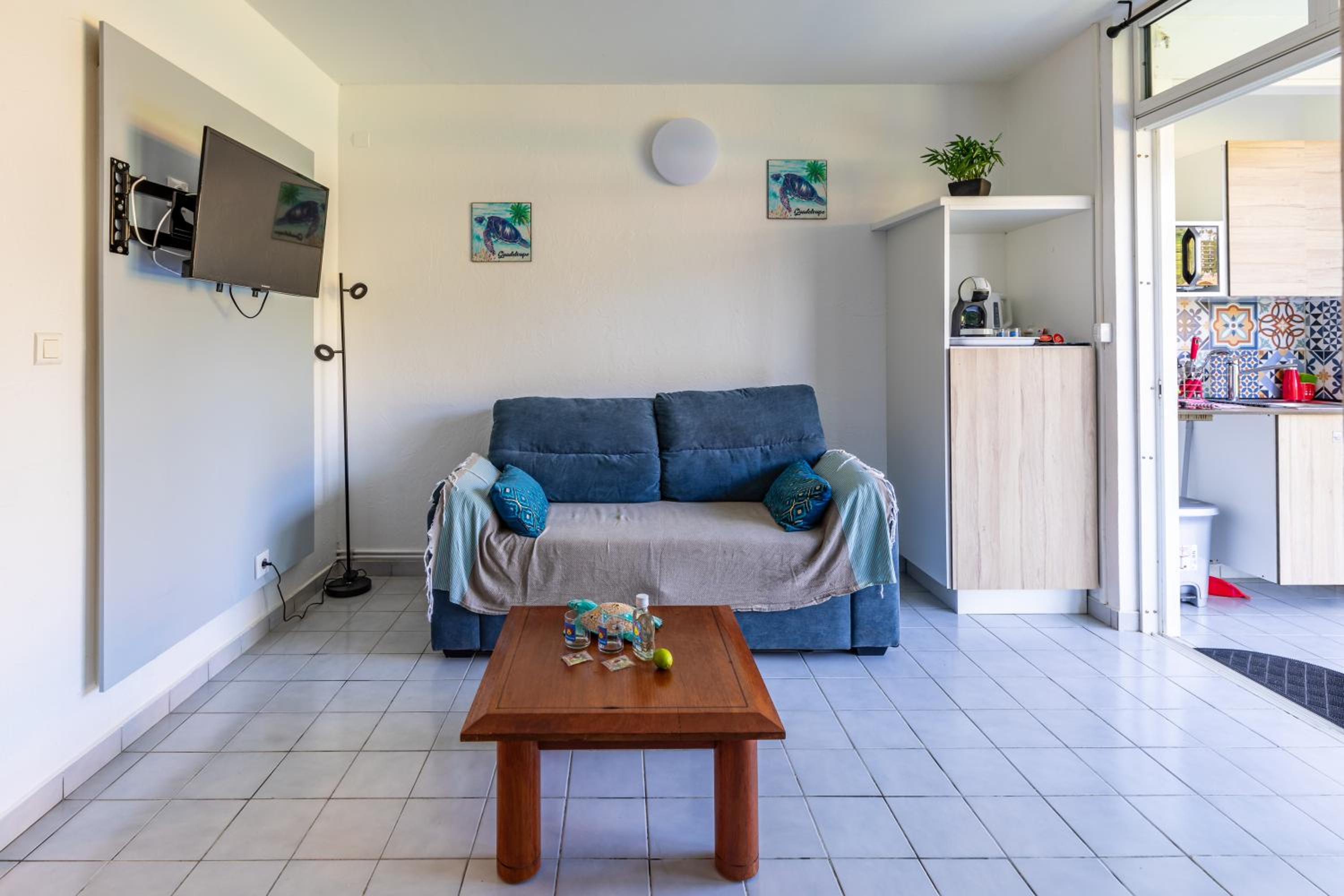 KawanNid Plage à 200m, Wifi, Clim, Jardin Privé view 5