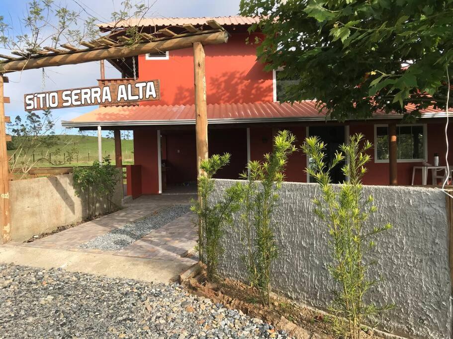 Sítio Familiar Serra Alta