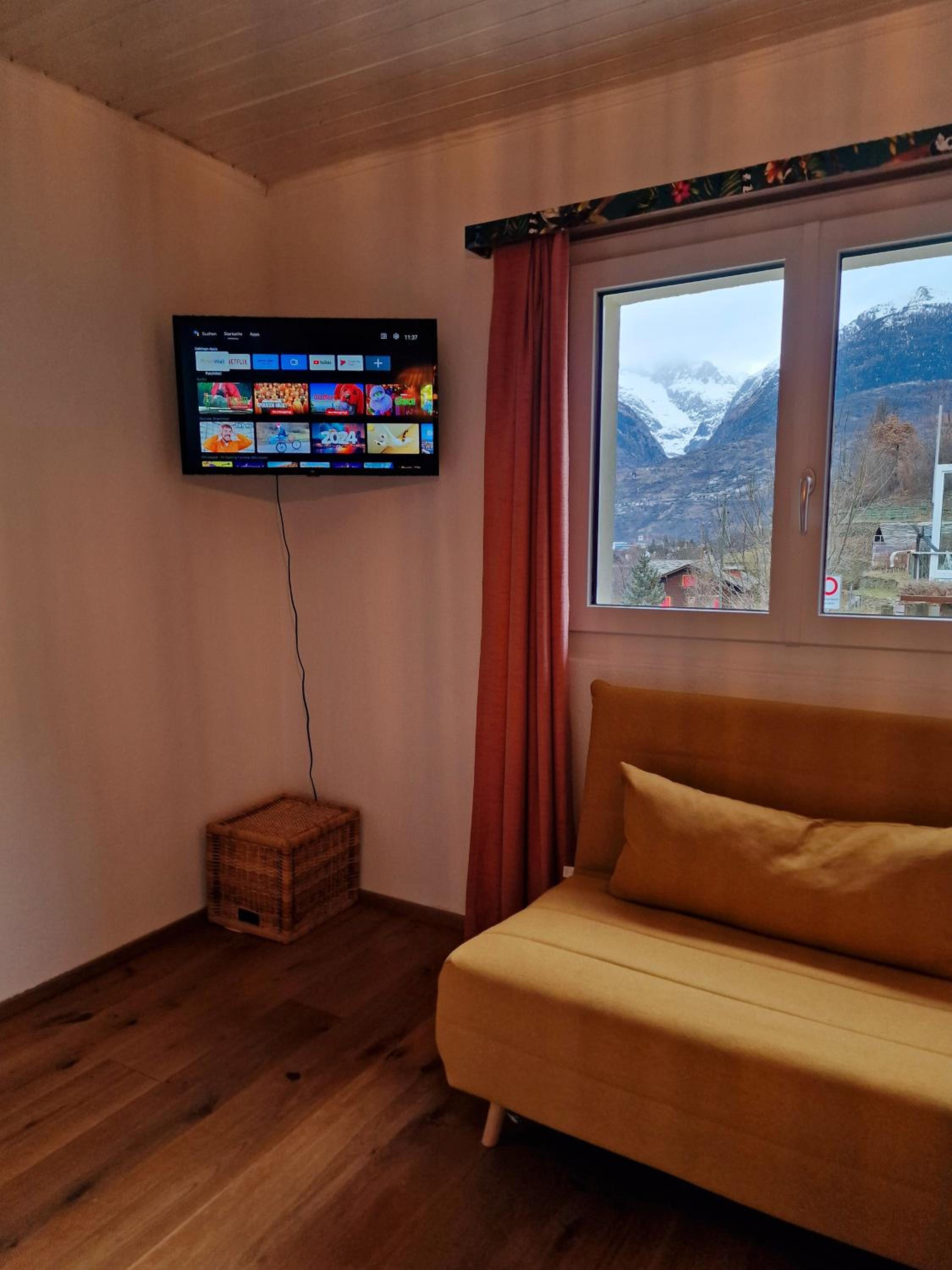 Kunstplanet im Herzen der Alpen am Planetenweg