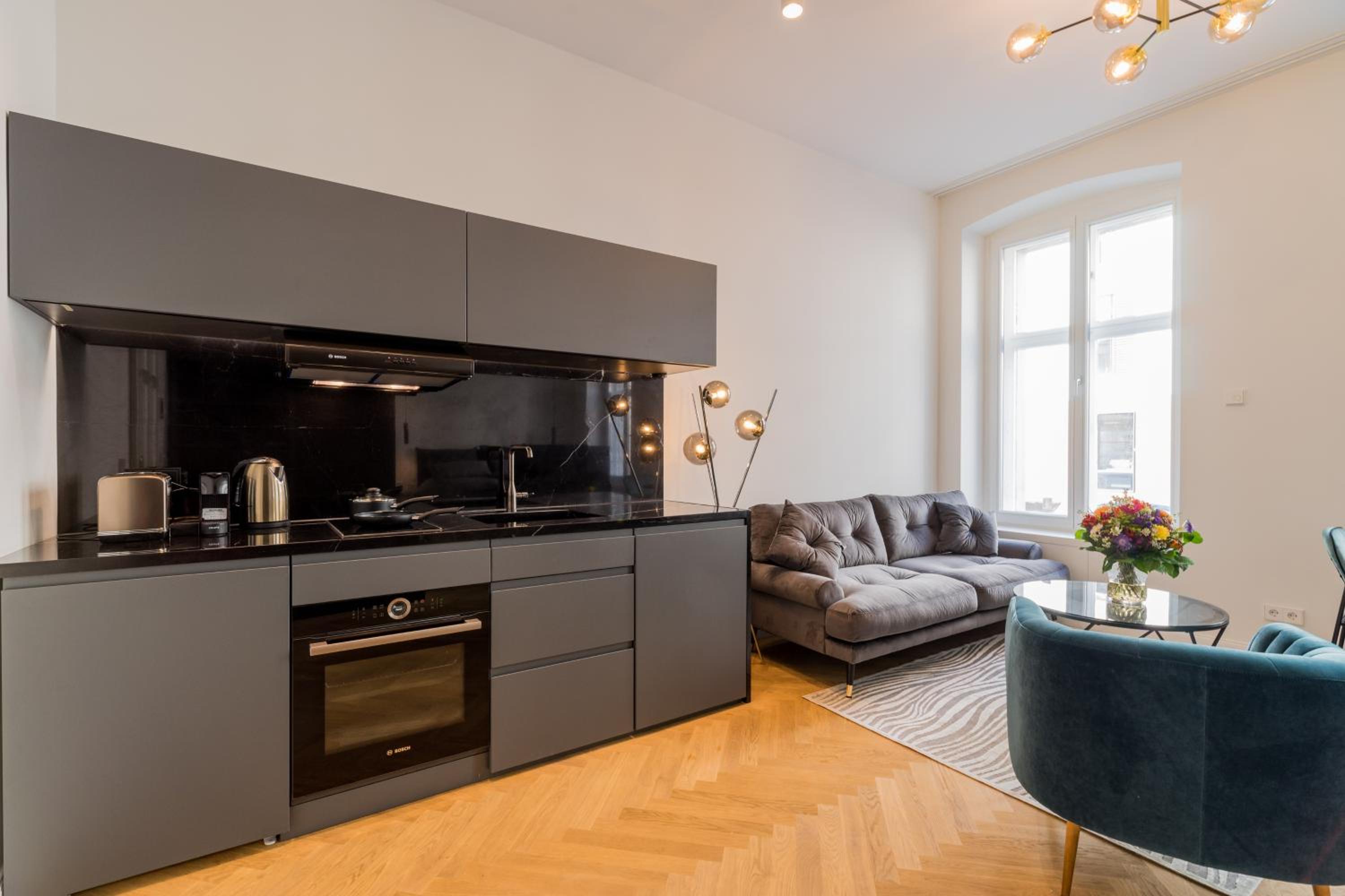 Spacious Apartments In Mitte- Feel The Citycenter