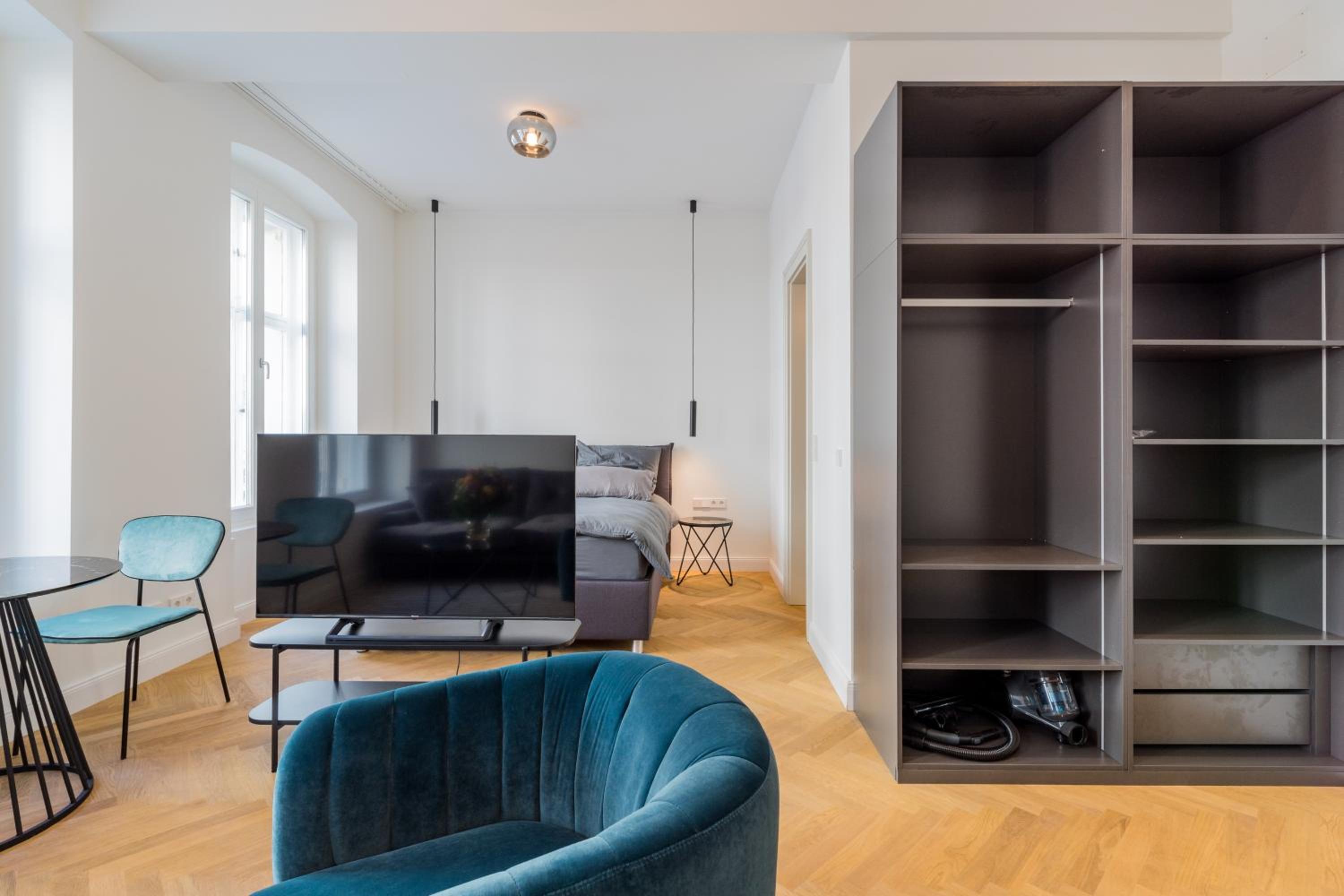Spacious Apartments In Mitte- Feel The Citycenter