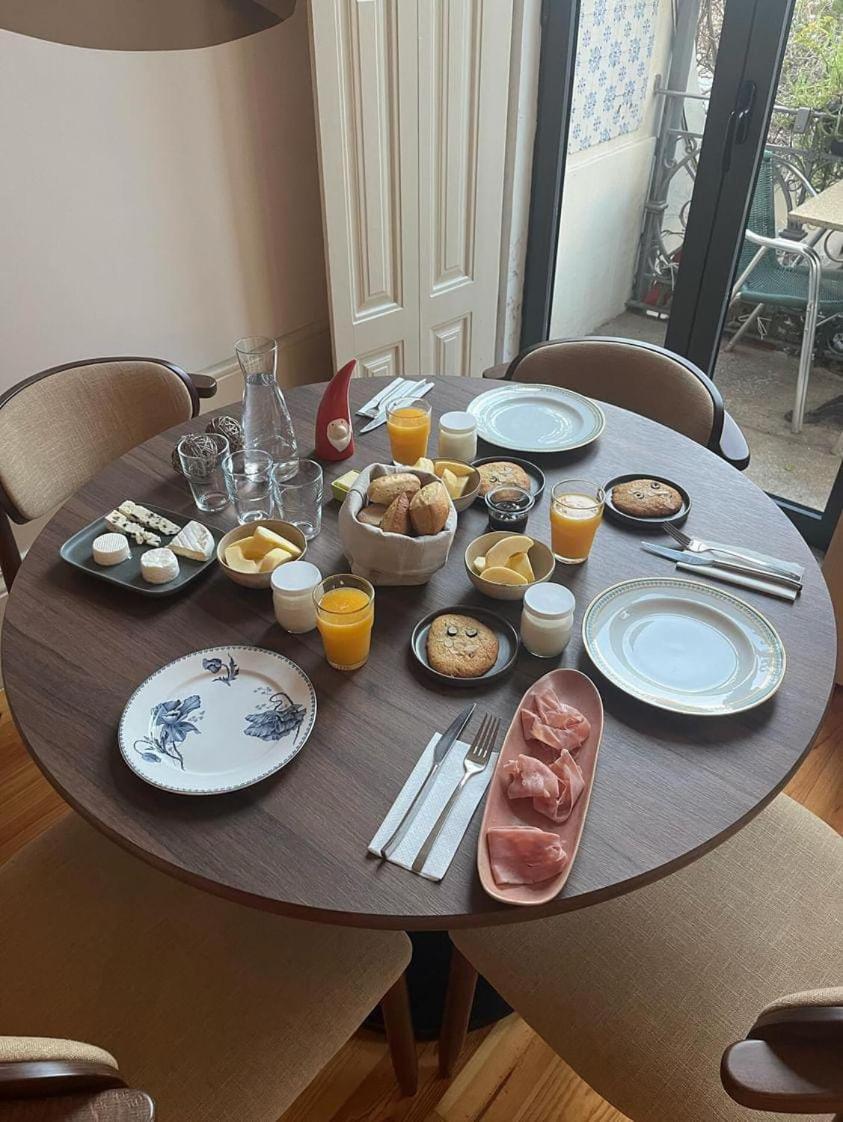 Vila Camélia en Porto — dining