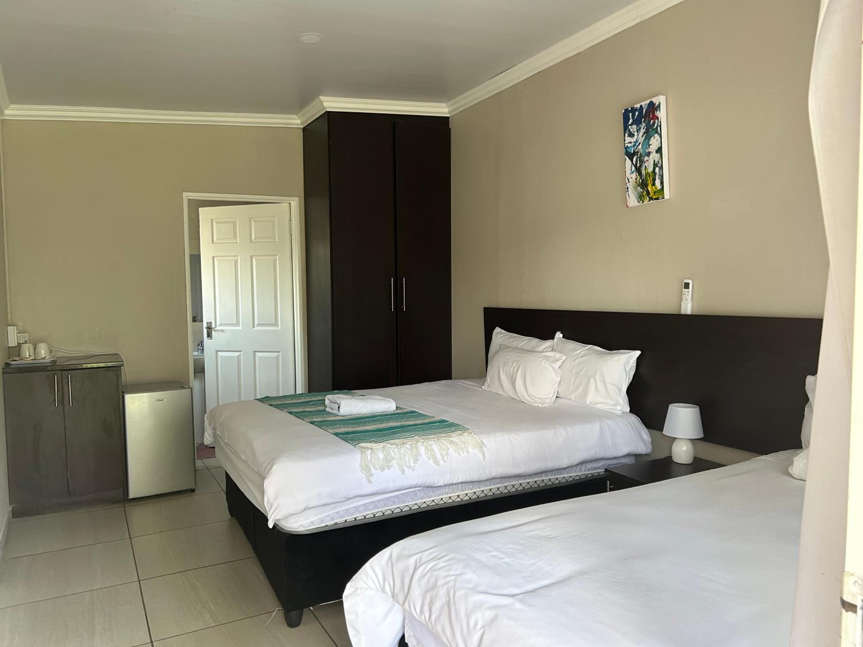 Monica's Premium Guesthouse