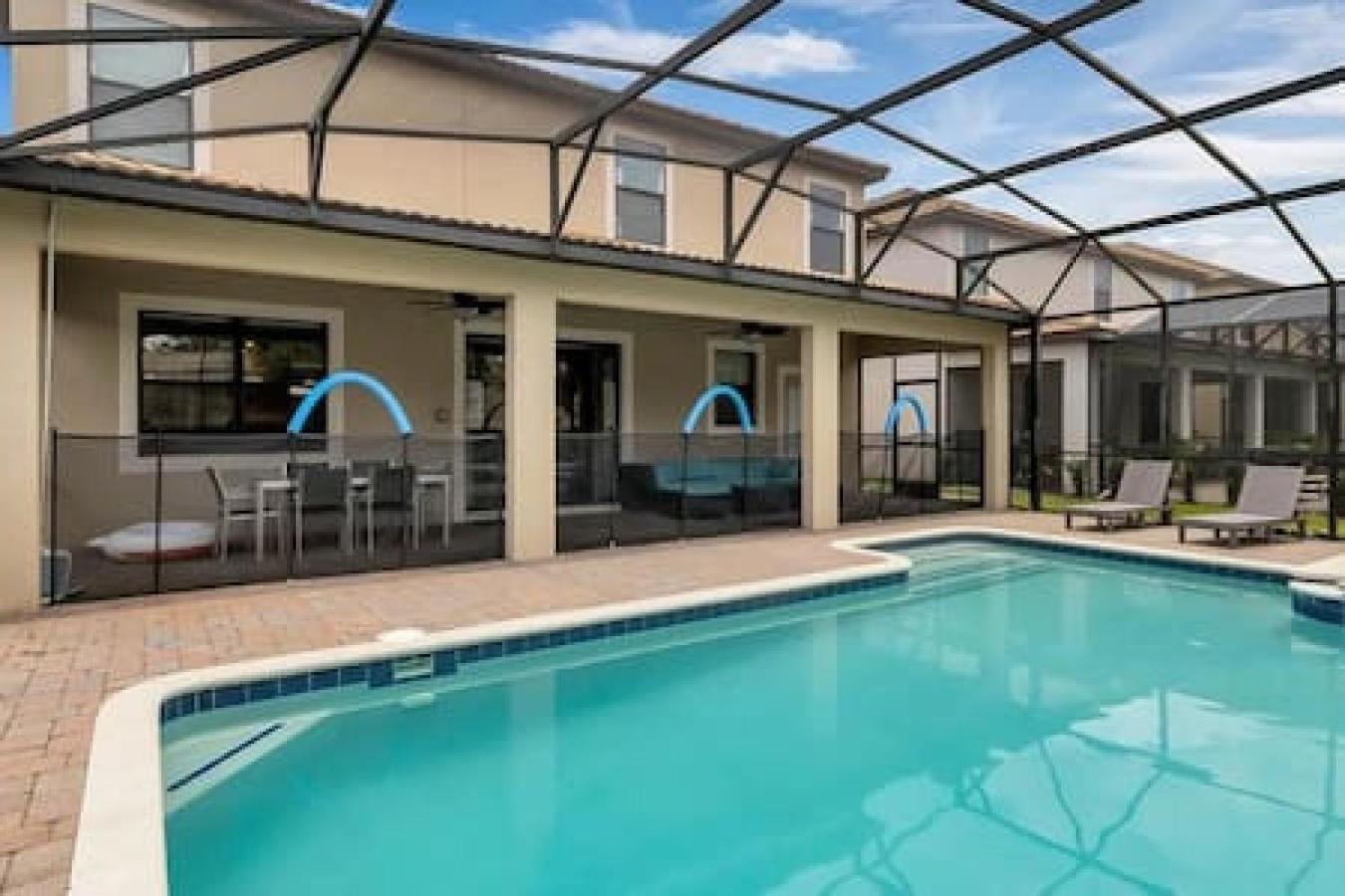 The Retreat at Championsgate gameroom cinema