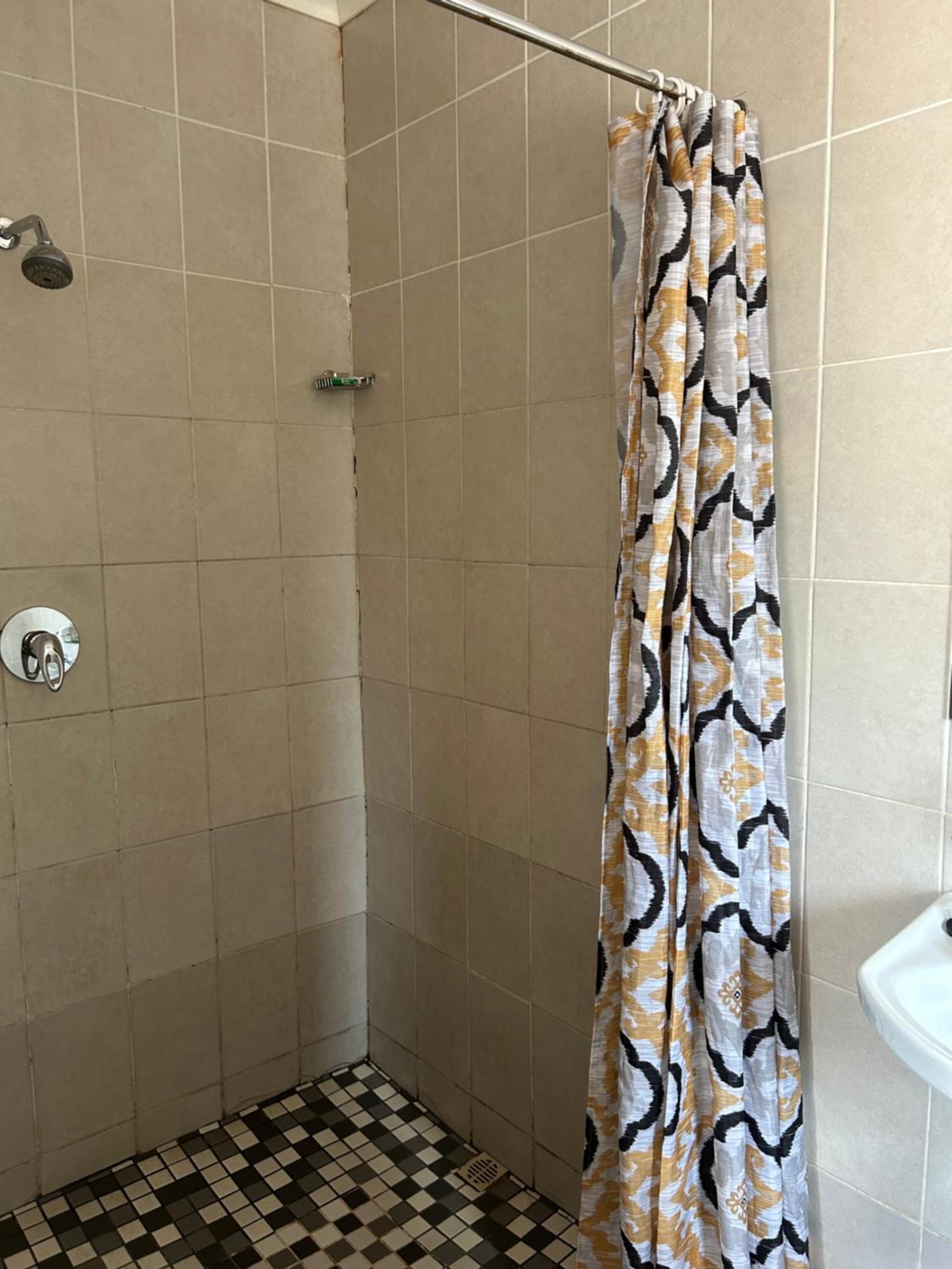 Monica's Premium Guesthouse