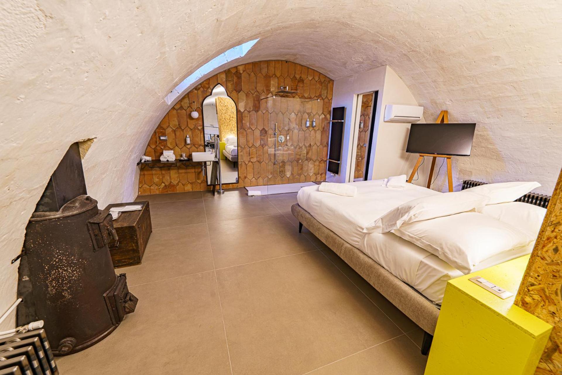 Il Granile Contemporary Loft view 4