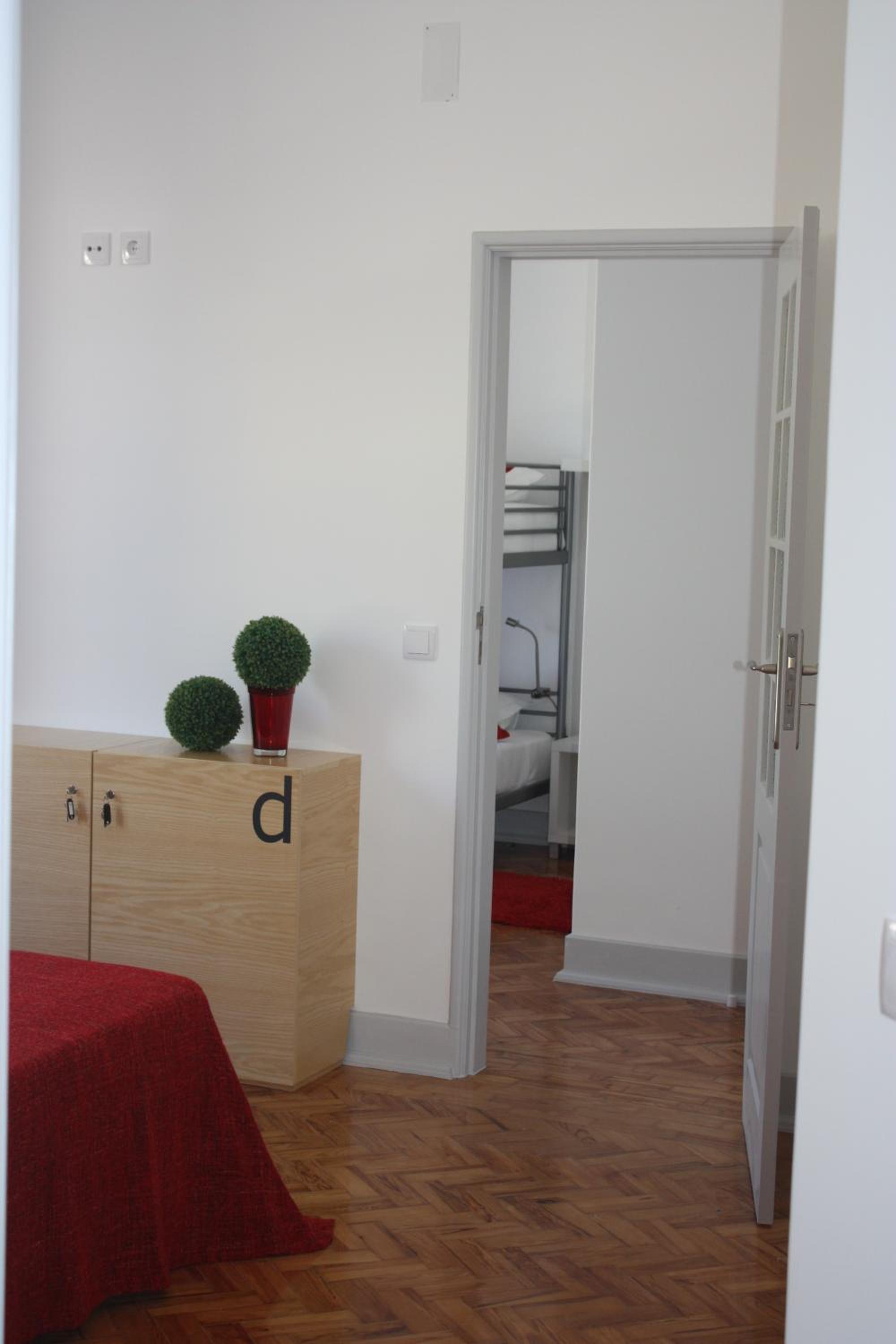 Photo 31