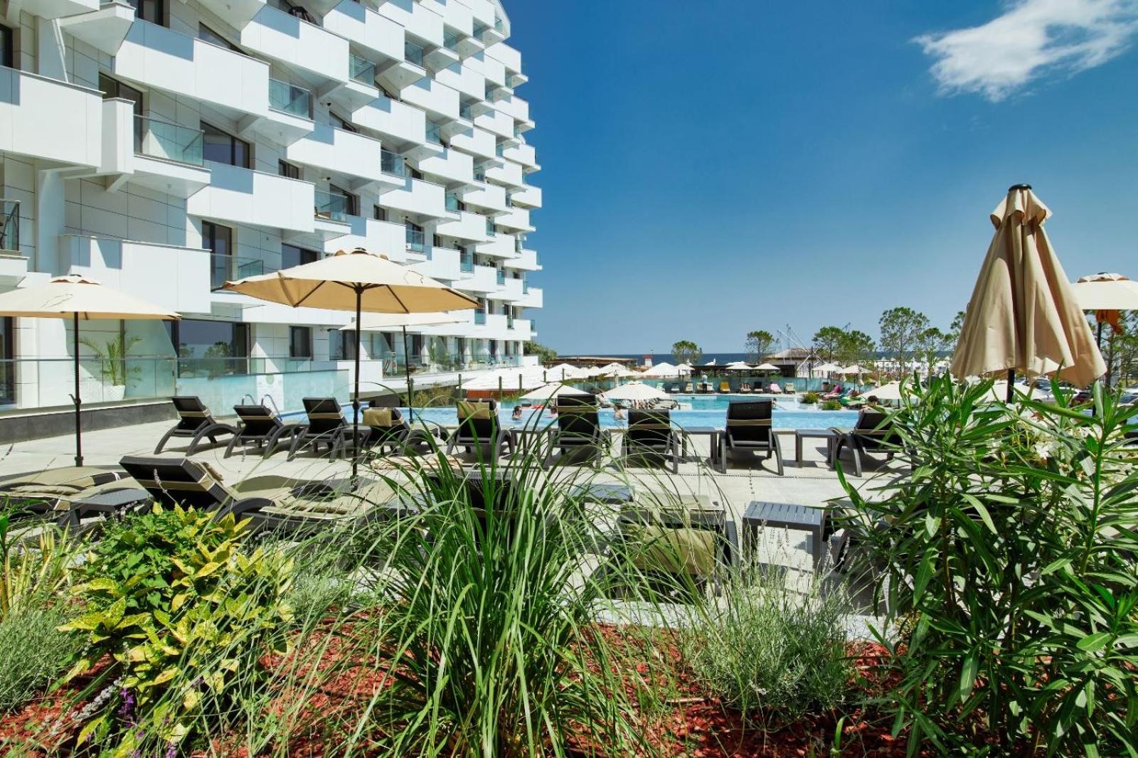 Black Sea Infinity Pool & Spa view 4