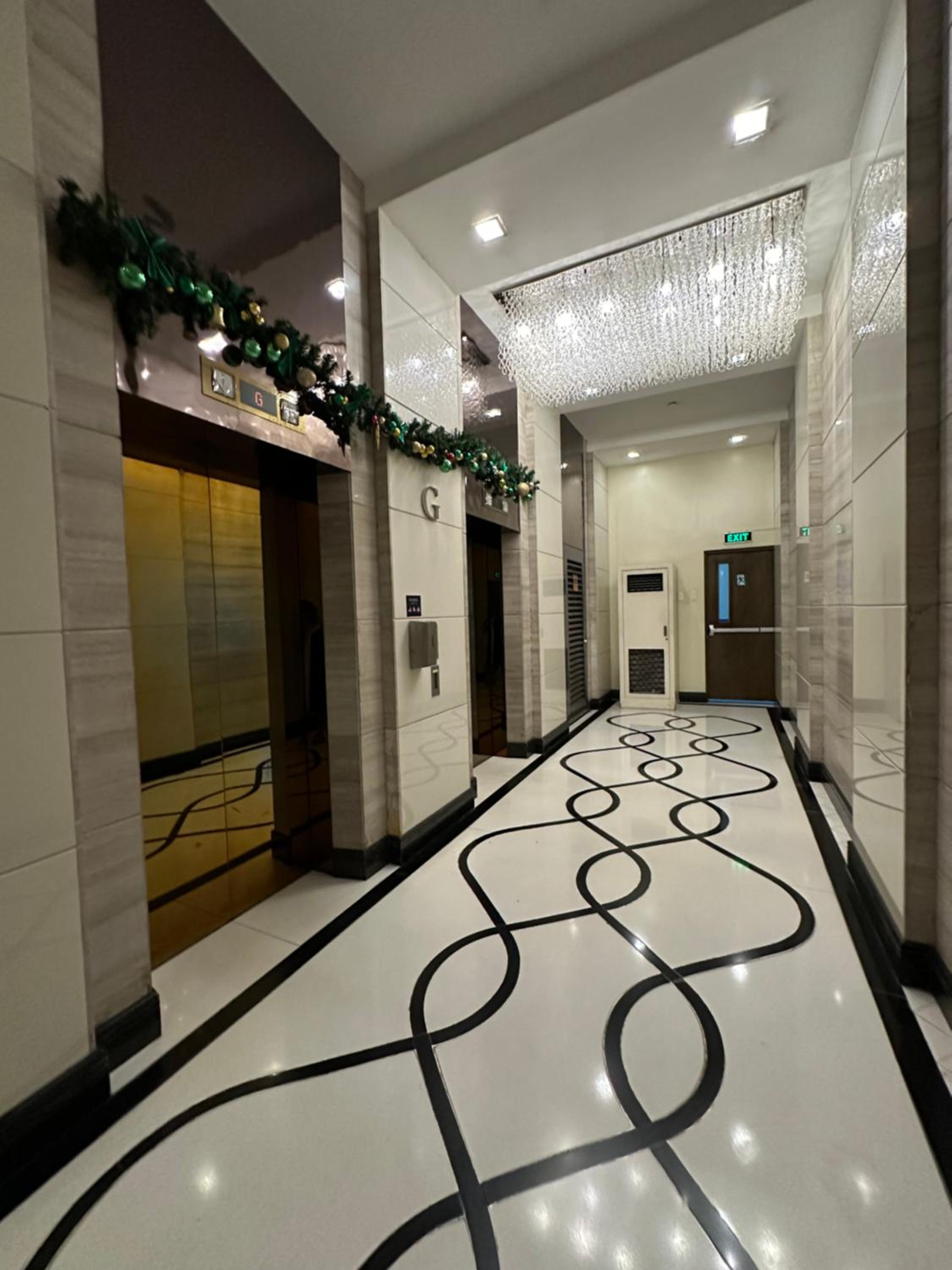 Alvin's 1 bedroom in Morgan BGC view 4