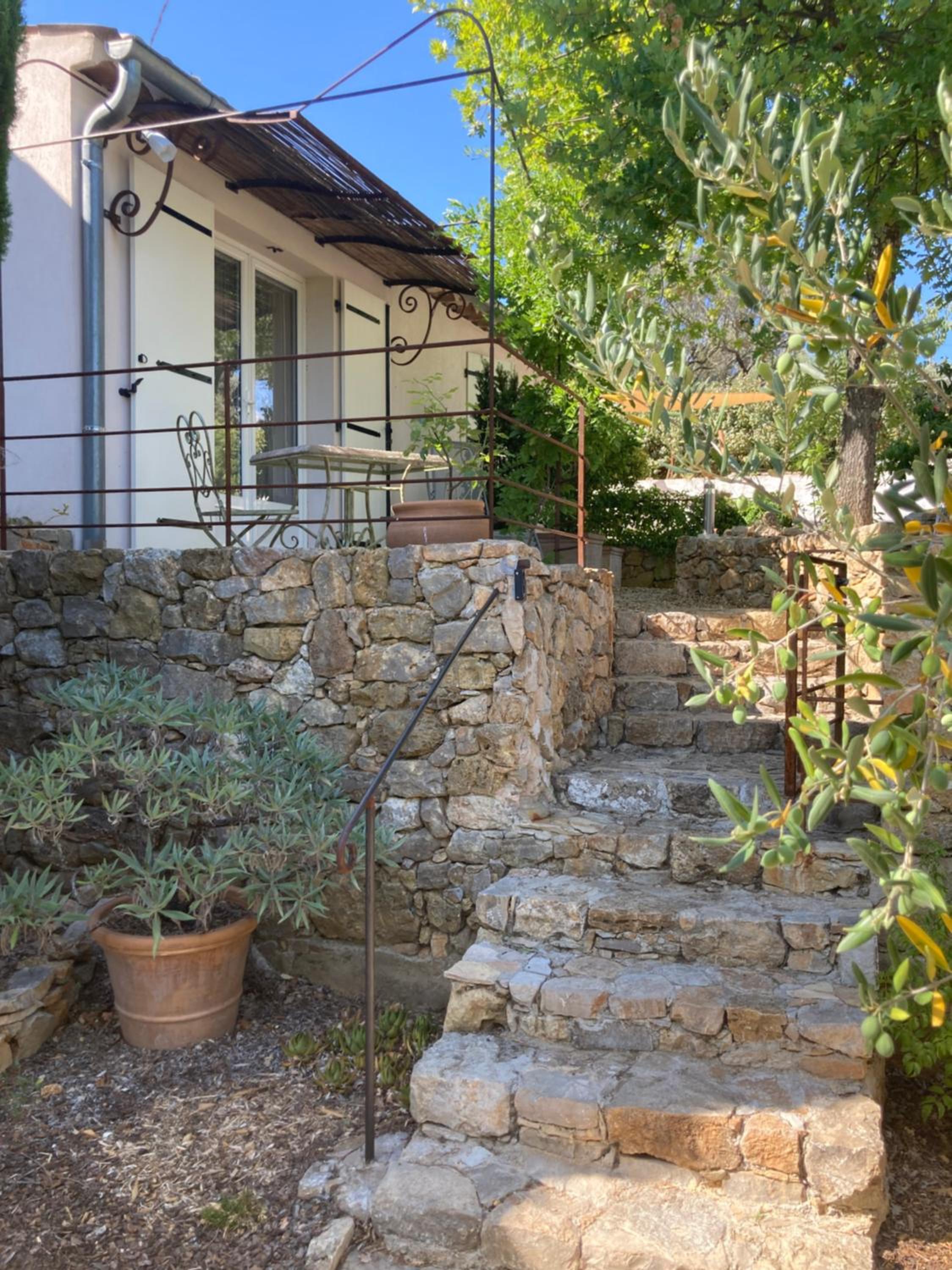 Photo 25