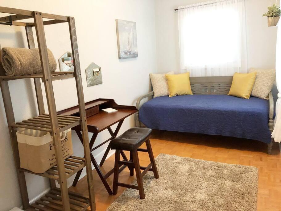 Overlooking Downtown Dunedin Two Bedroom apartment NO KIDS, NO PETS view 2