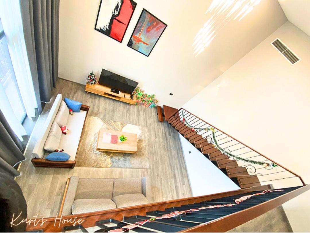 KURT'S HOUSE TÂY HỒ - 90m2 duplex apartment with cooking capacity