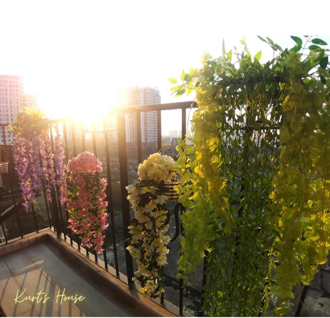 KURT'S HOUSE TÂY HỒ - 90m2 duplex apartment with cooking capacity