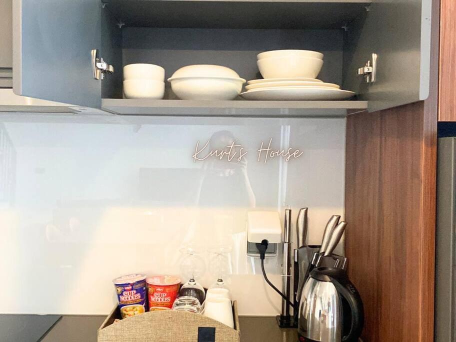 KURT'S HOUSE TÂY HỒ - 90m2 duplex apartment with cooking capacity