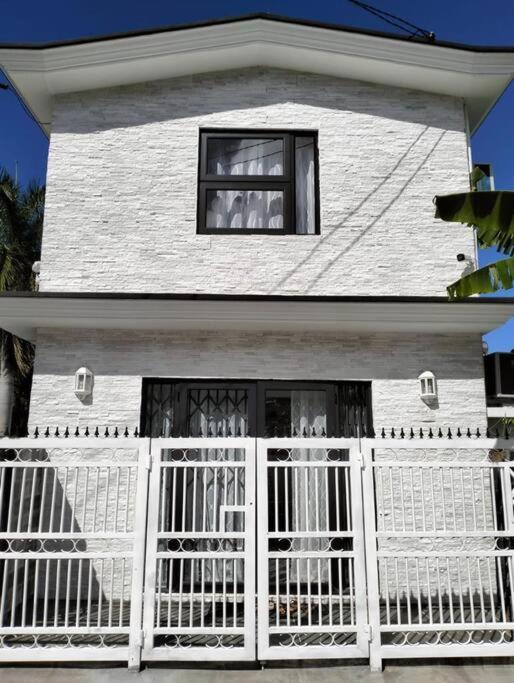 Charming 2 Bedroom Private House