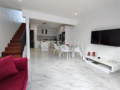 Charming 2 Bedroom Private House