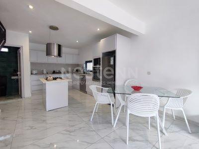 Charming 2 Bedroom Private House