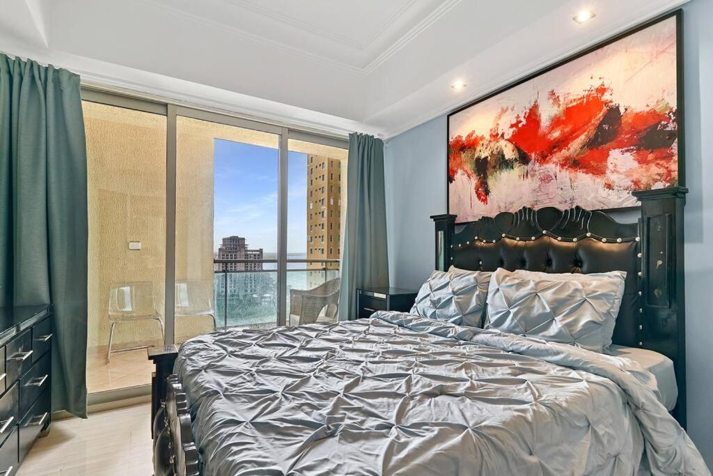 Luxurious Ocean View Suite