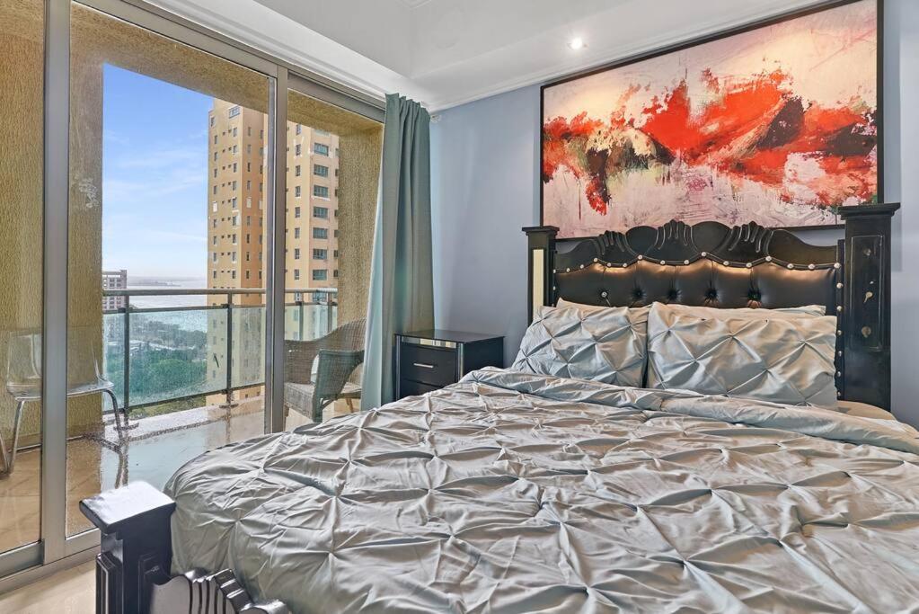 Luxurious Ocean View Suite