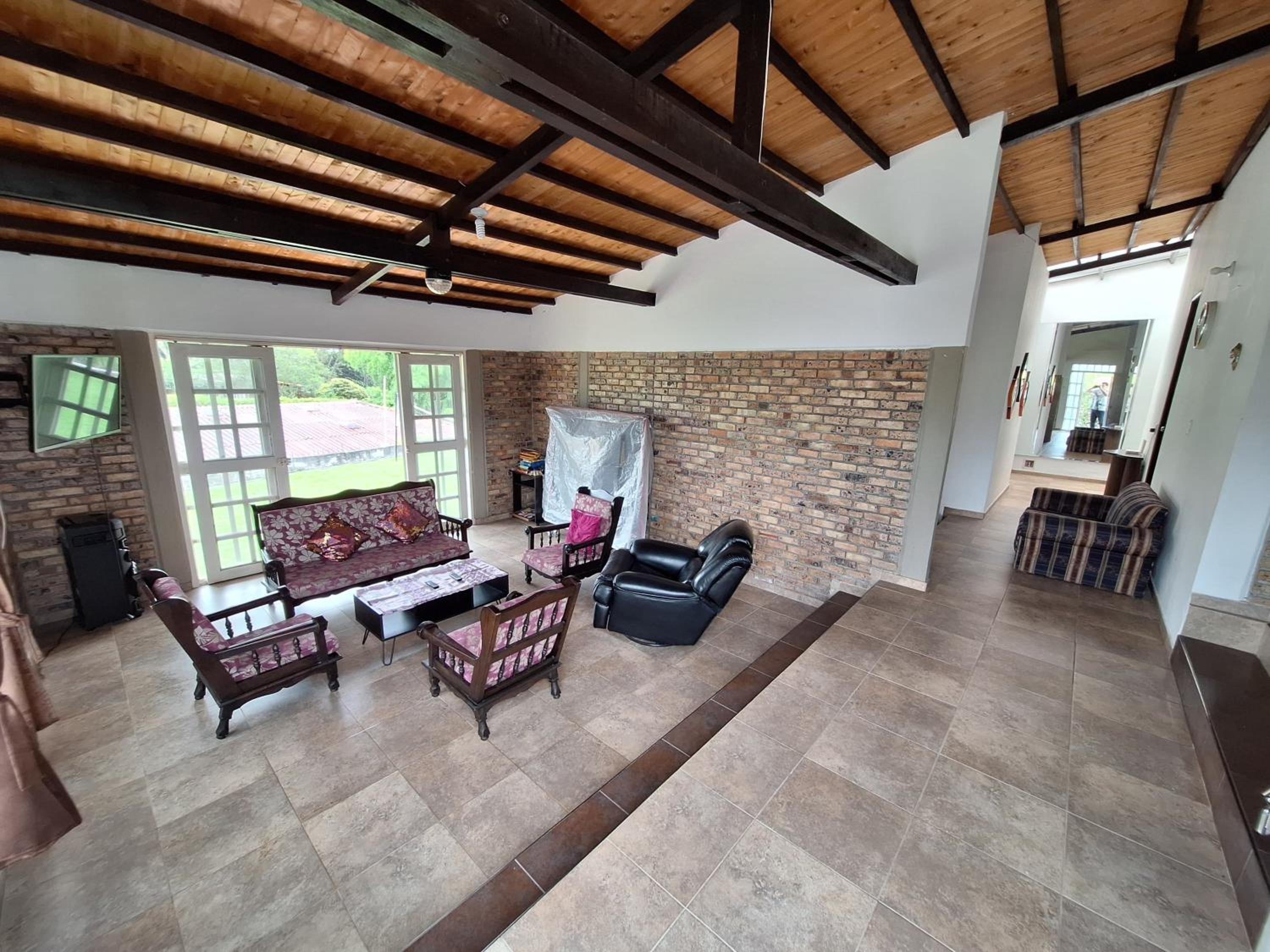 Simplicidad Campestre: Casa para Desconectar