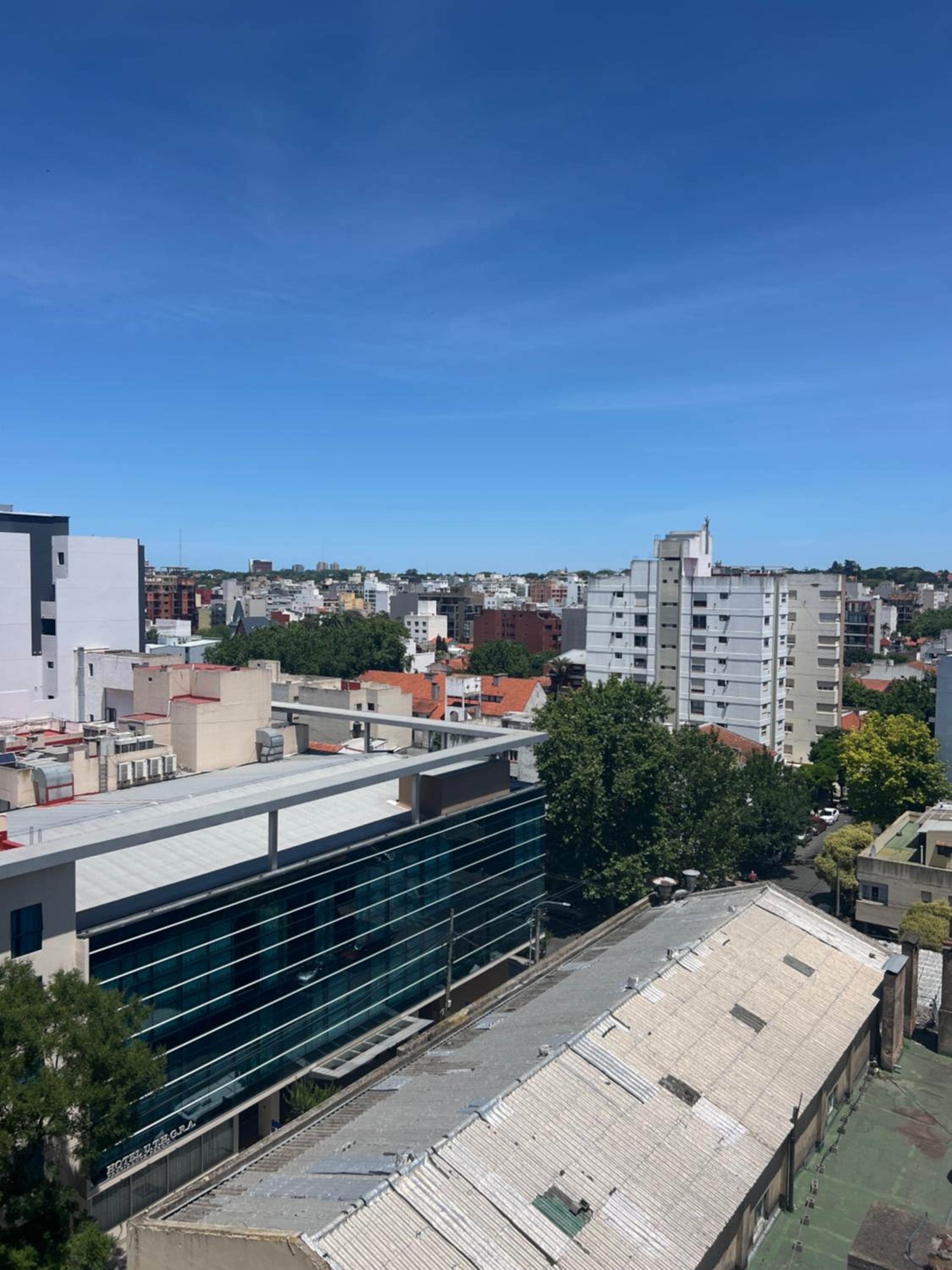 Departamento con muy buena vista a la ciudad