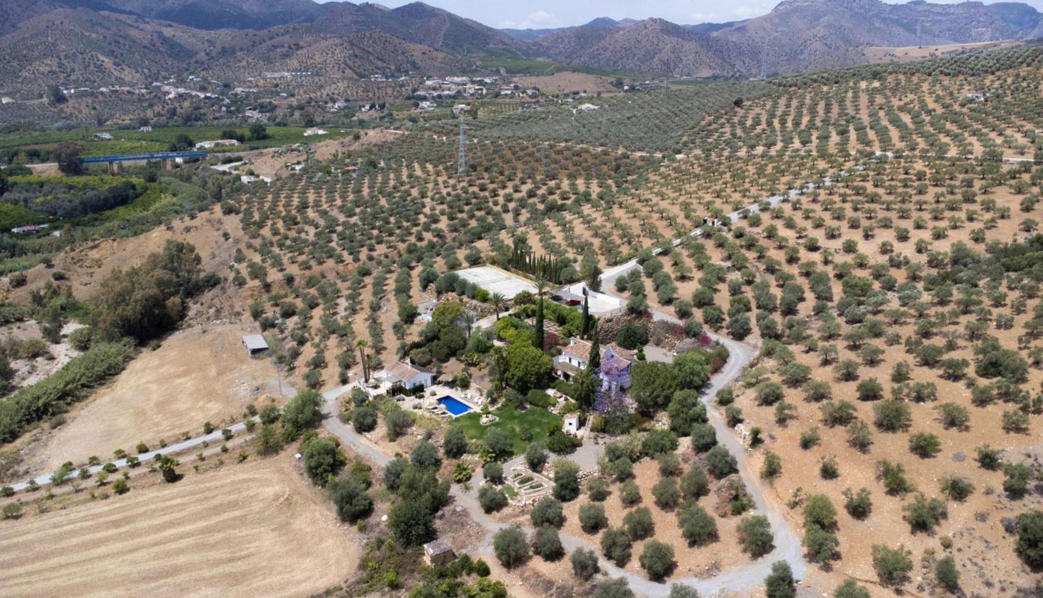 Finca Dariana Padel & Pool
