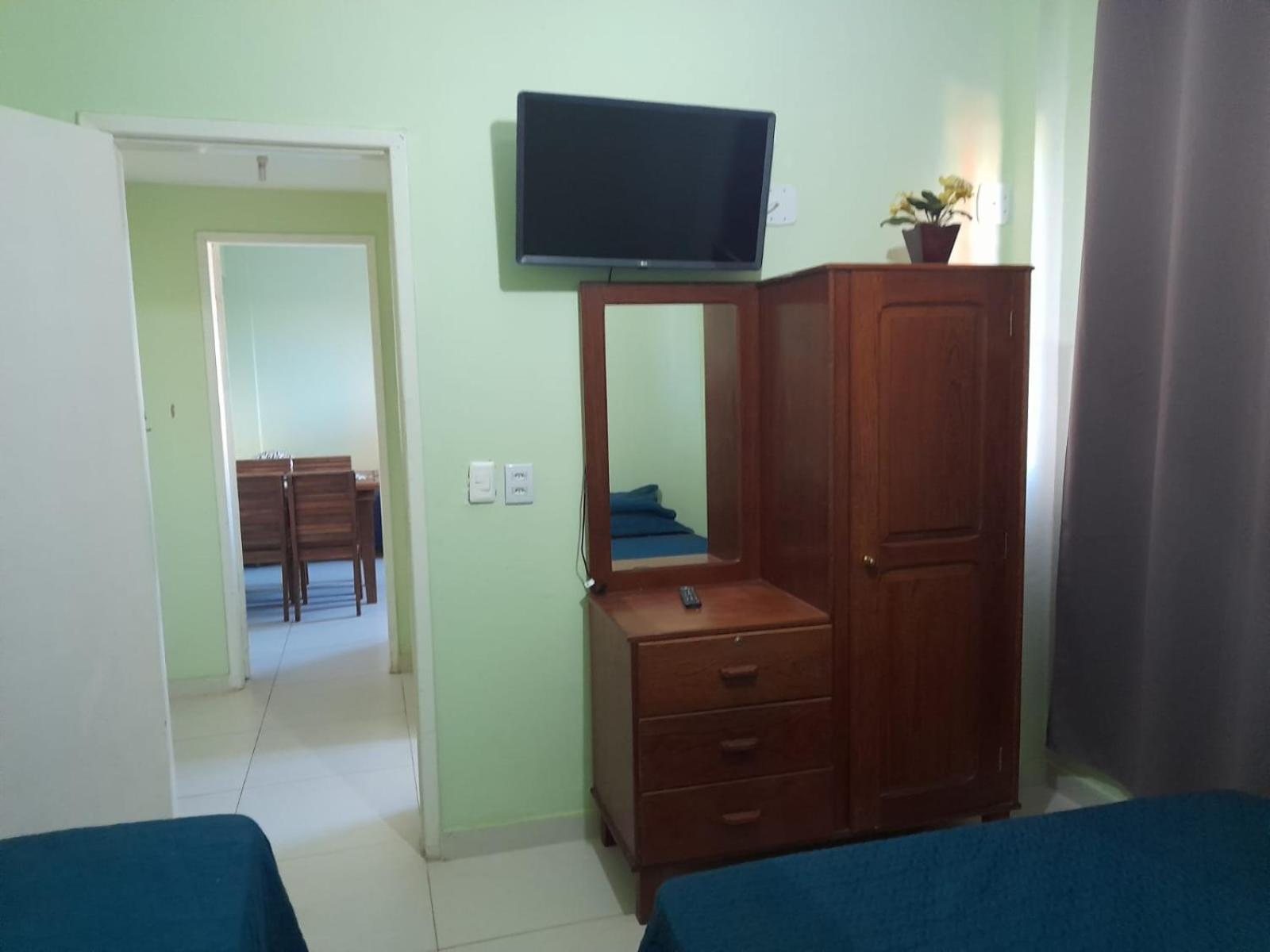 Suites e Kitnets praia Iriri