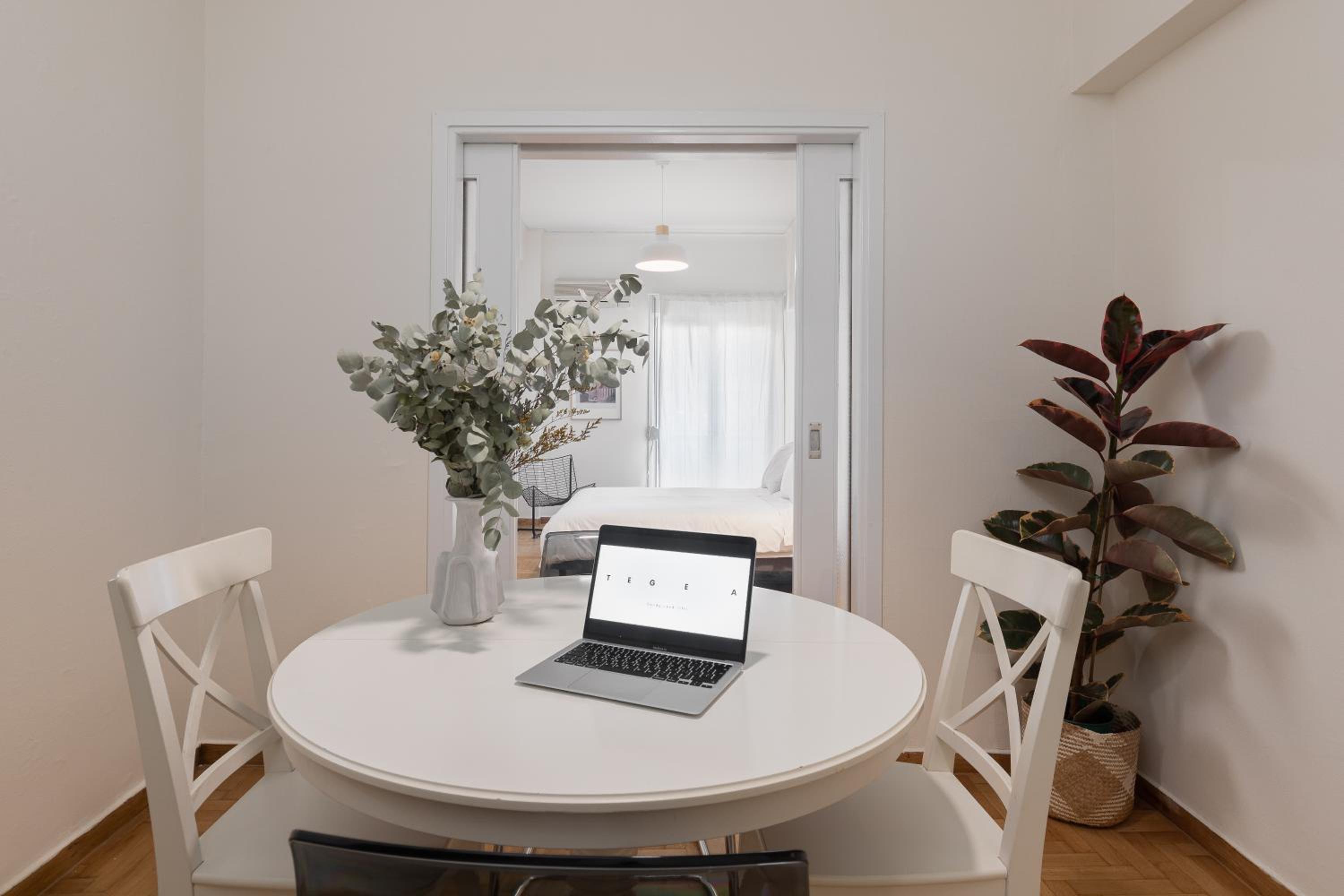 Lovely Apartment in Exarcheia