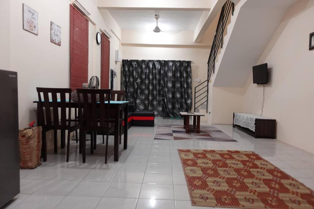 SYIKIN KENINGAU HOMESTAY photo 6
