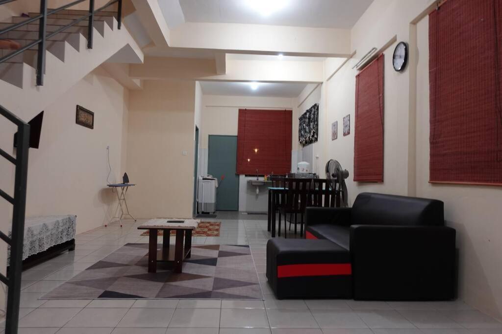 SYIKIN KENINGAU HOMESTAY photo 7